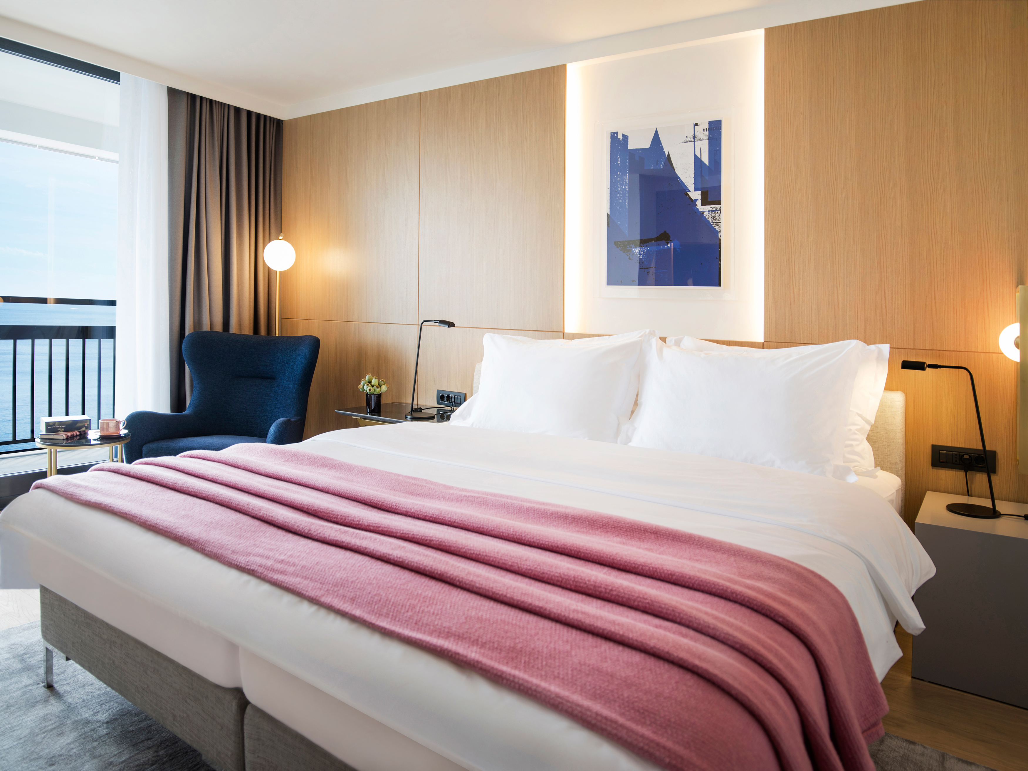 Double Deluxe Sea View with Balcony