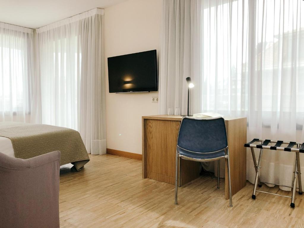 Double Single with Terrace