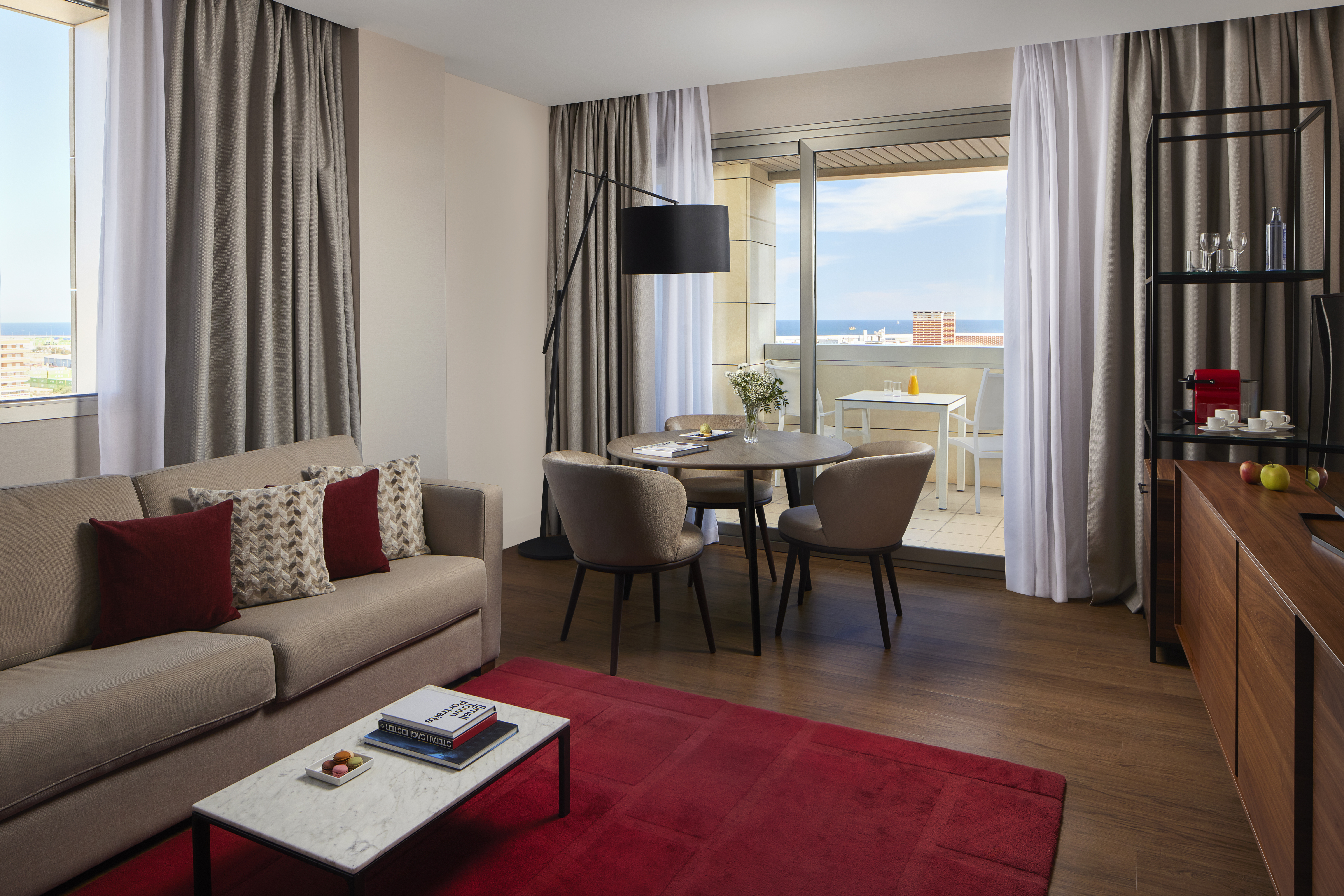 Junior Suite with Views