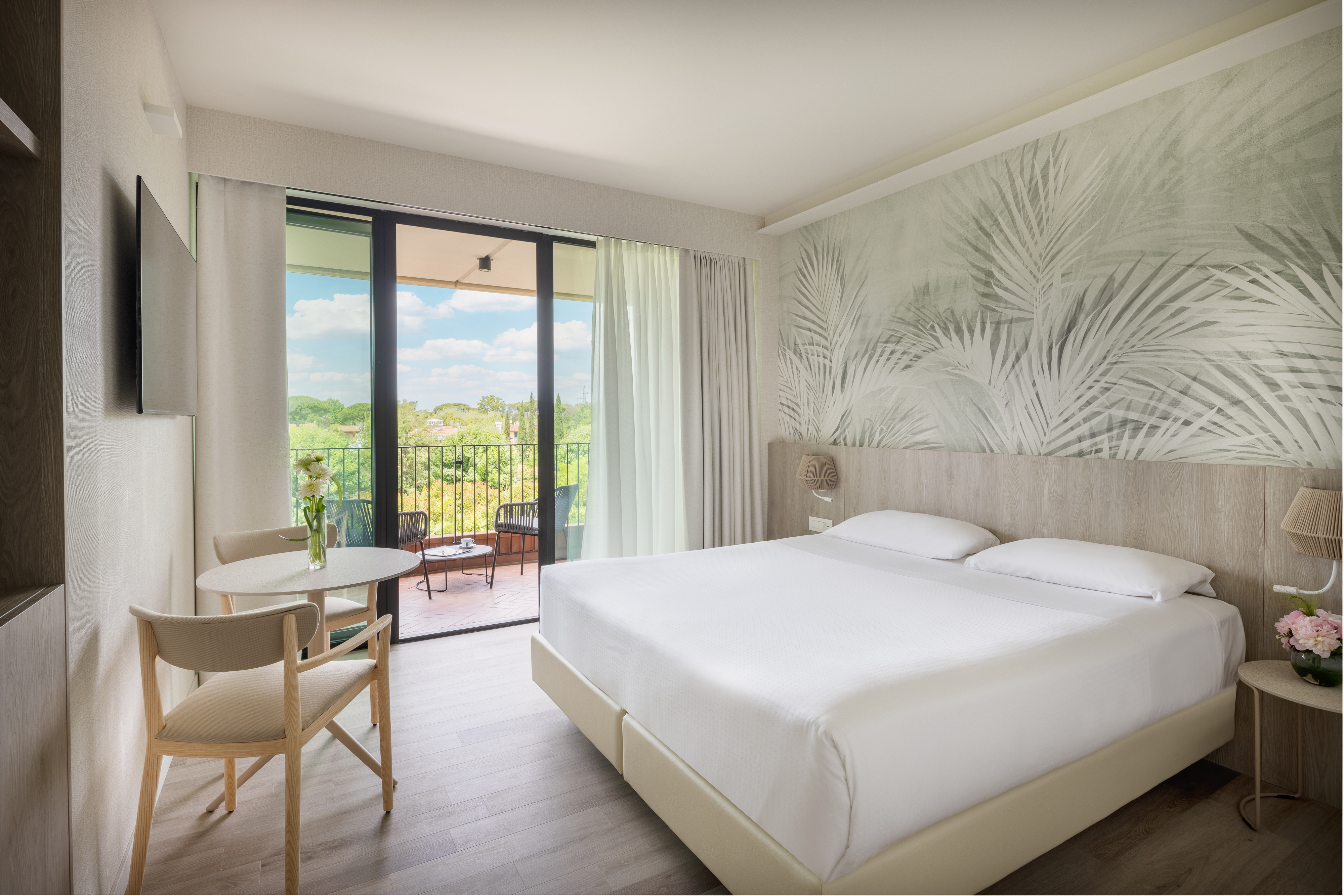 Double Deluxe Guest Room