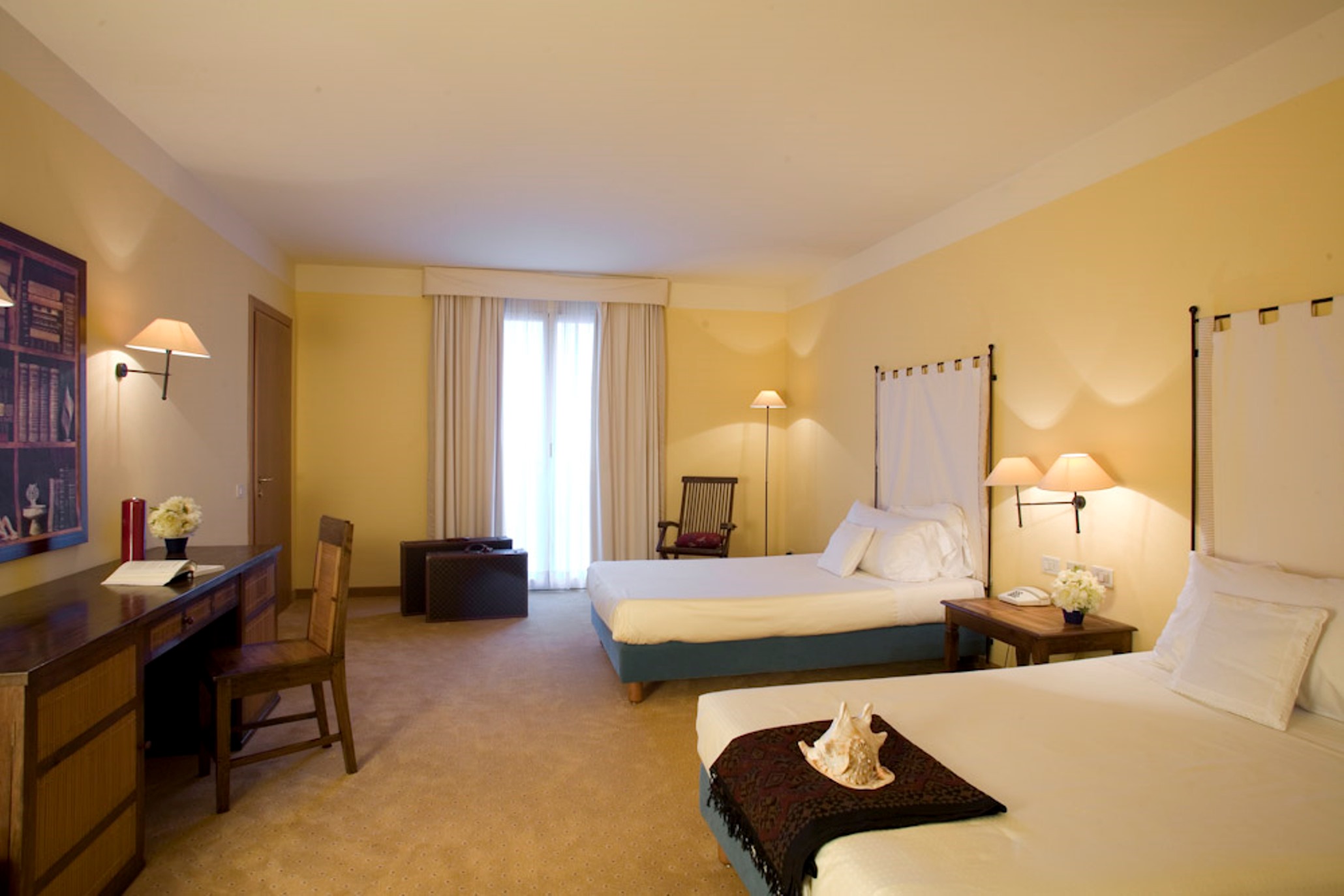 Twin Classic with Balcony