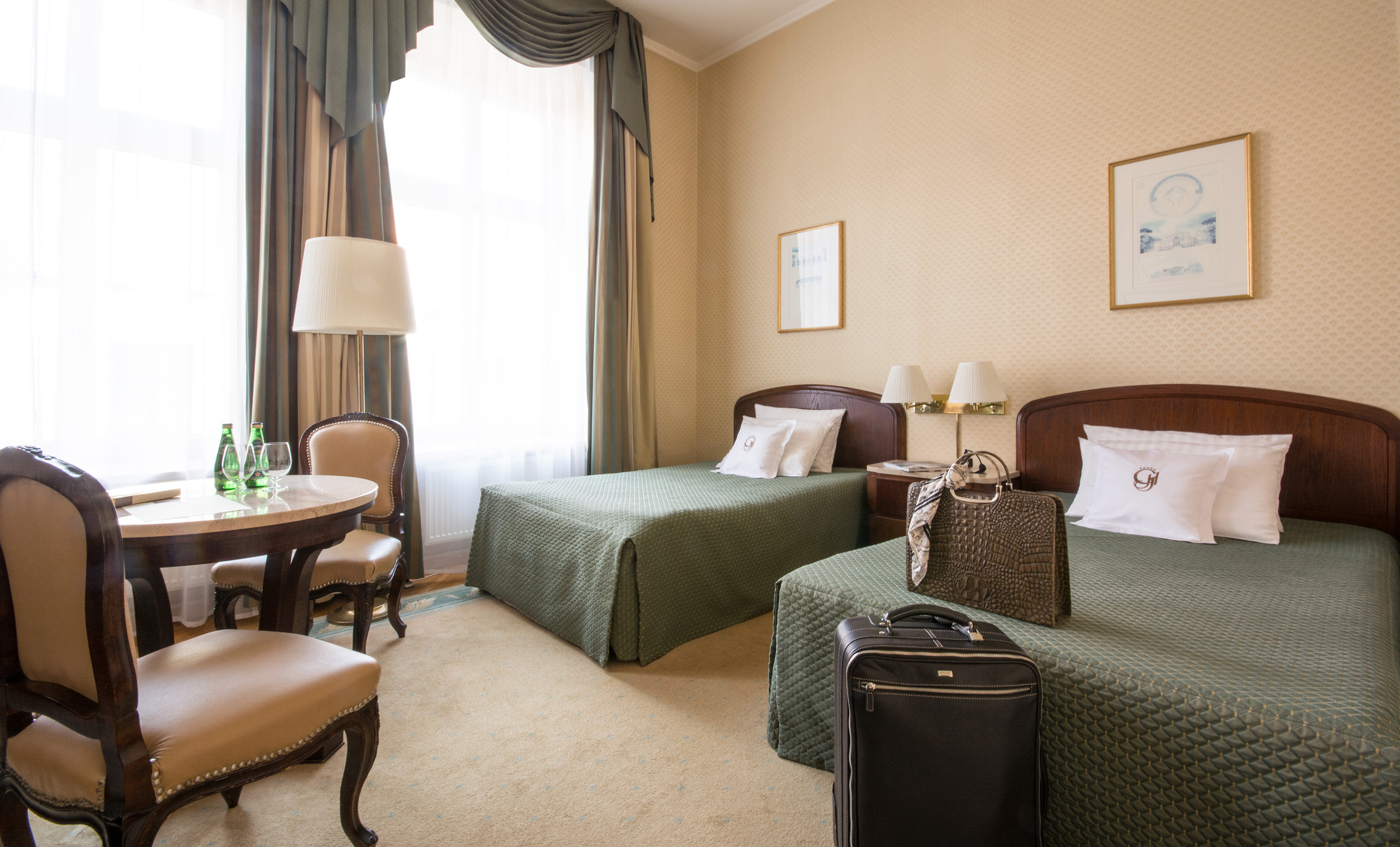 Double or Twin Standard