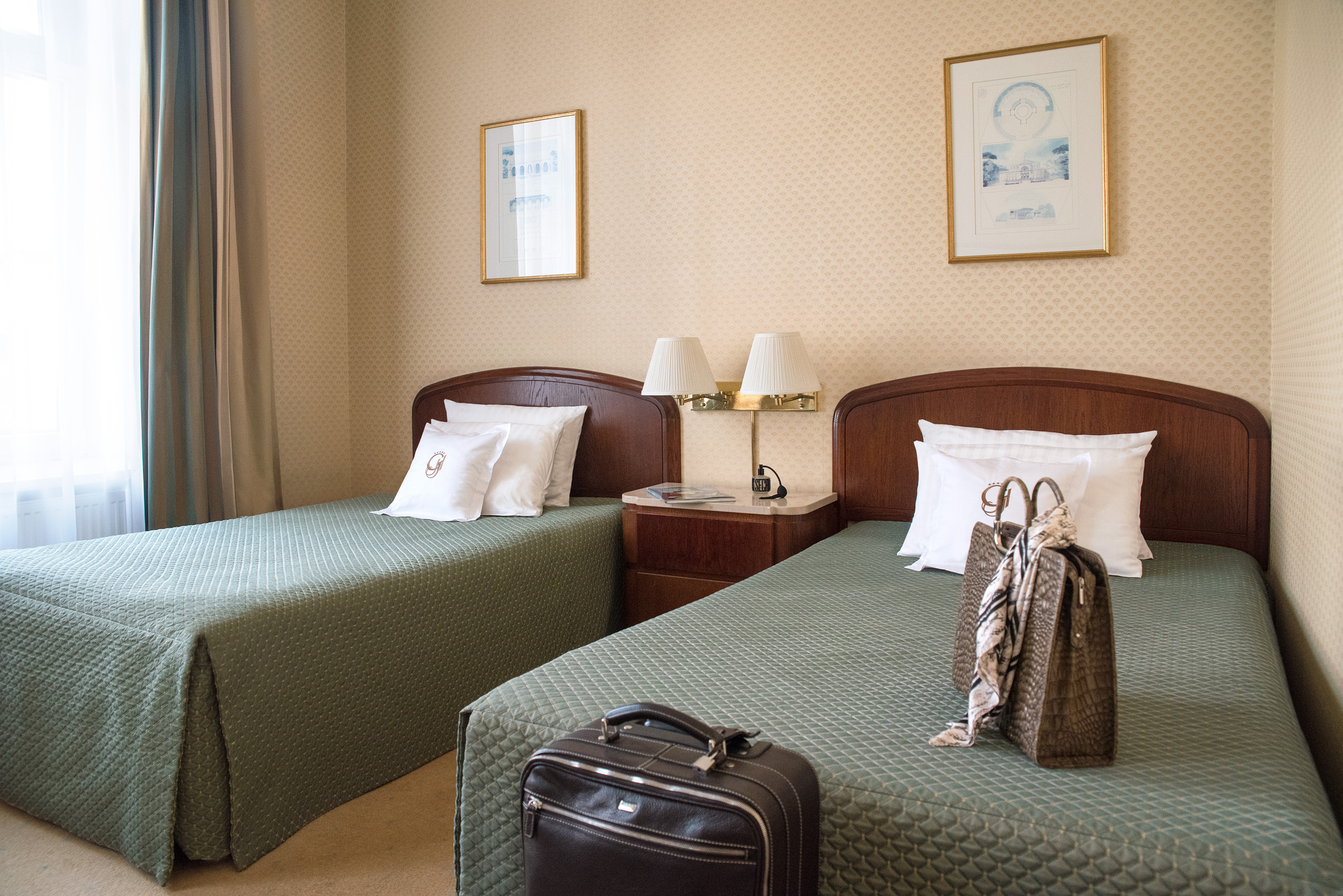 Double or Twin Standard