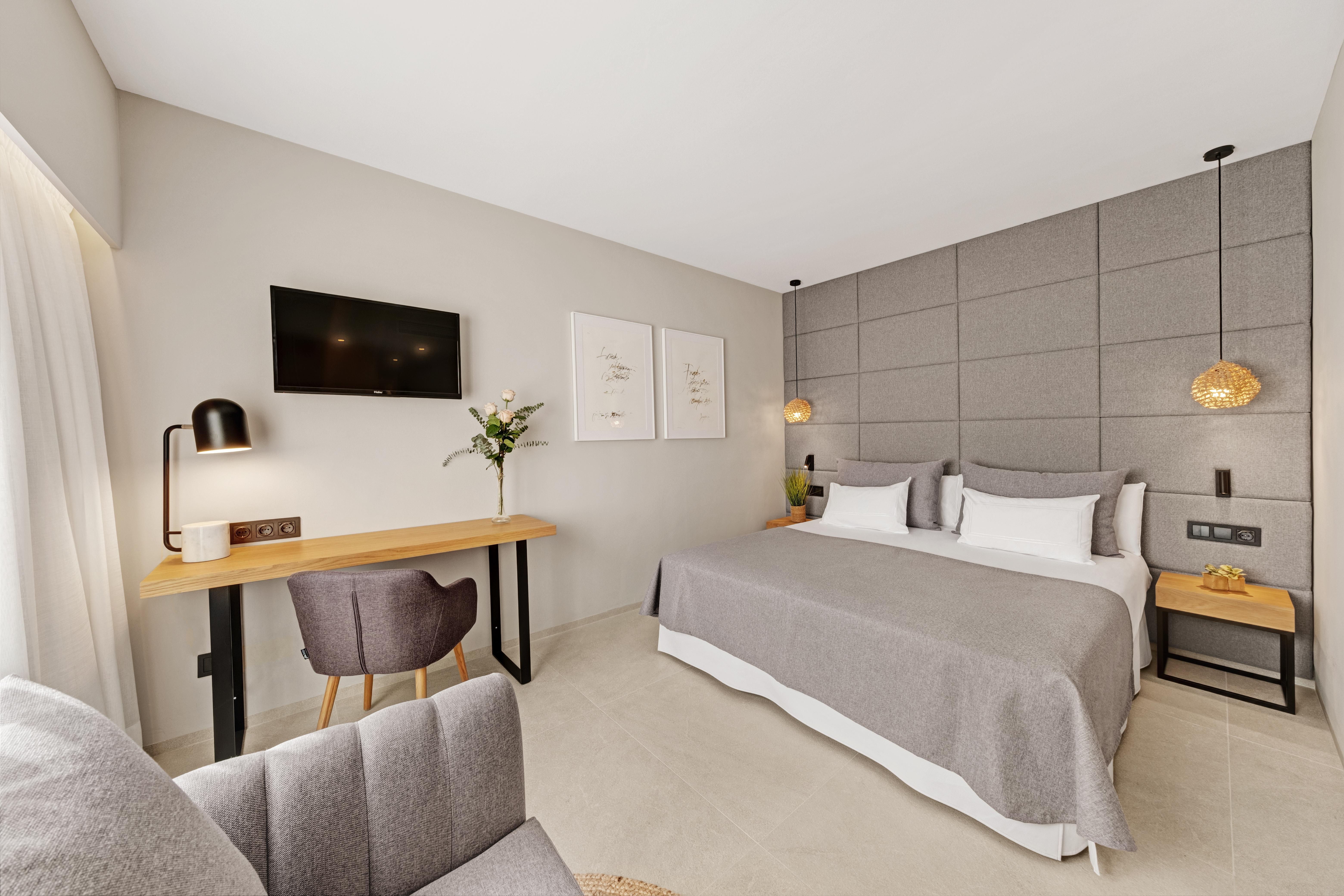 Double or Twin Standard