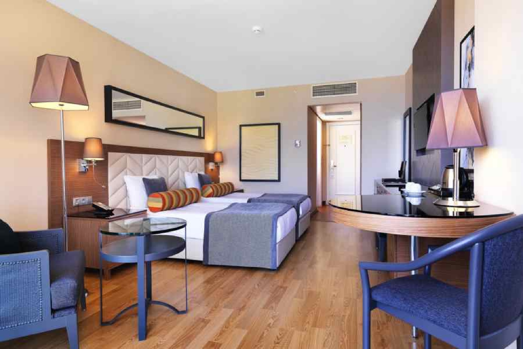 Double Superior Land View