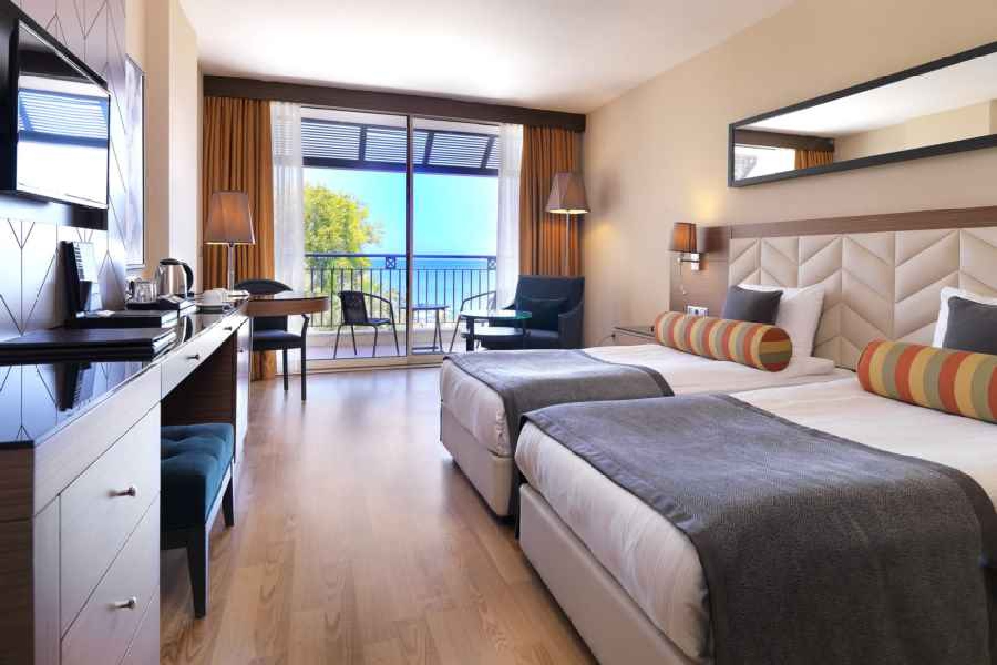 Double Single Superior Sea View