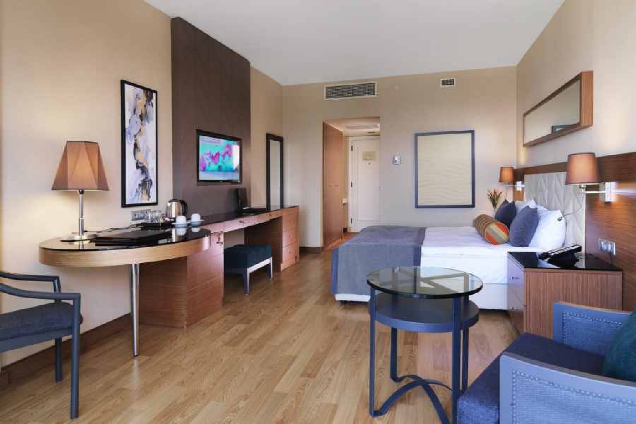 Double Single Superior Land View