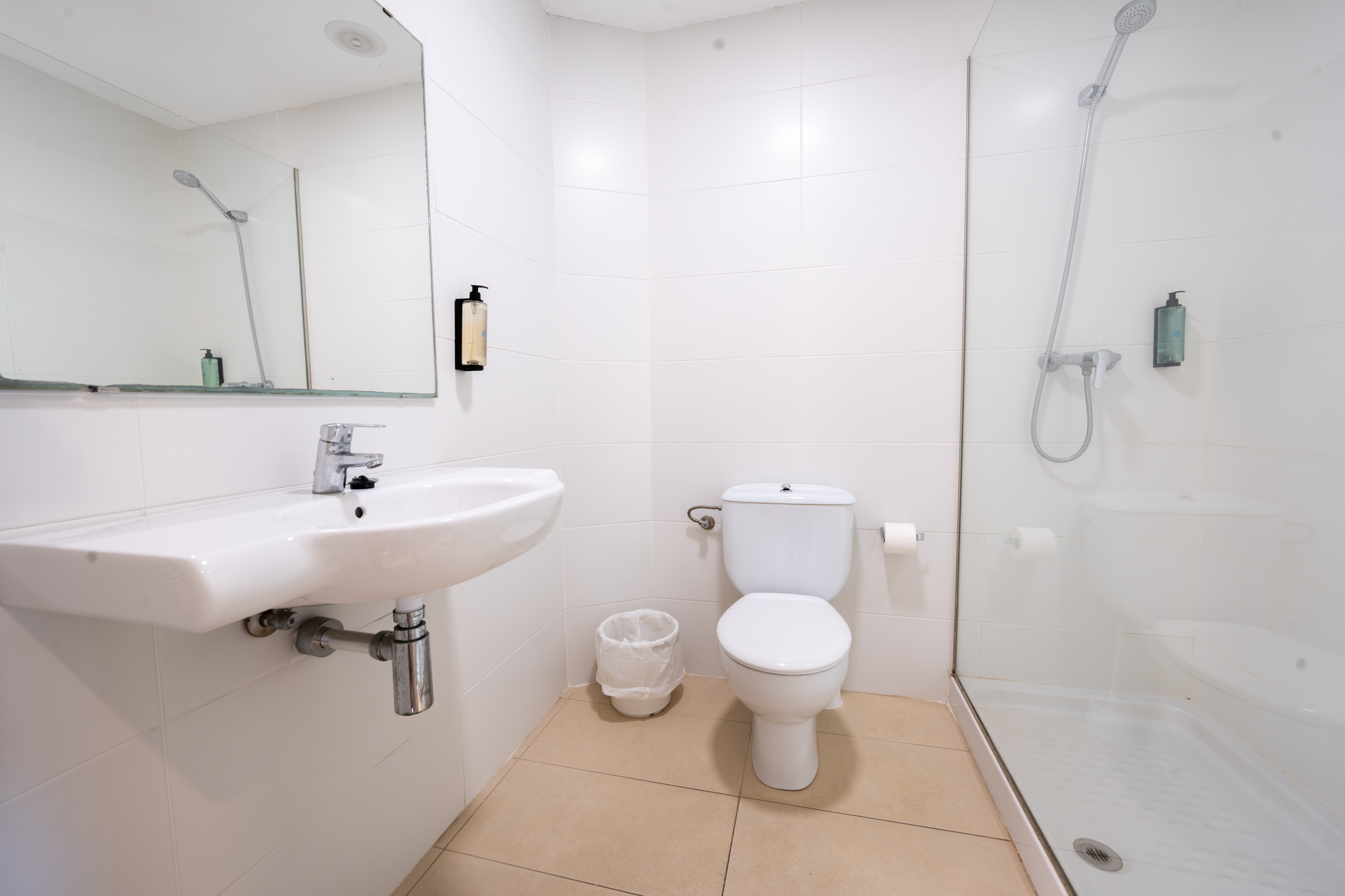 Double Single Superior with Balcony