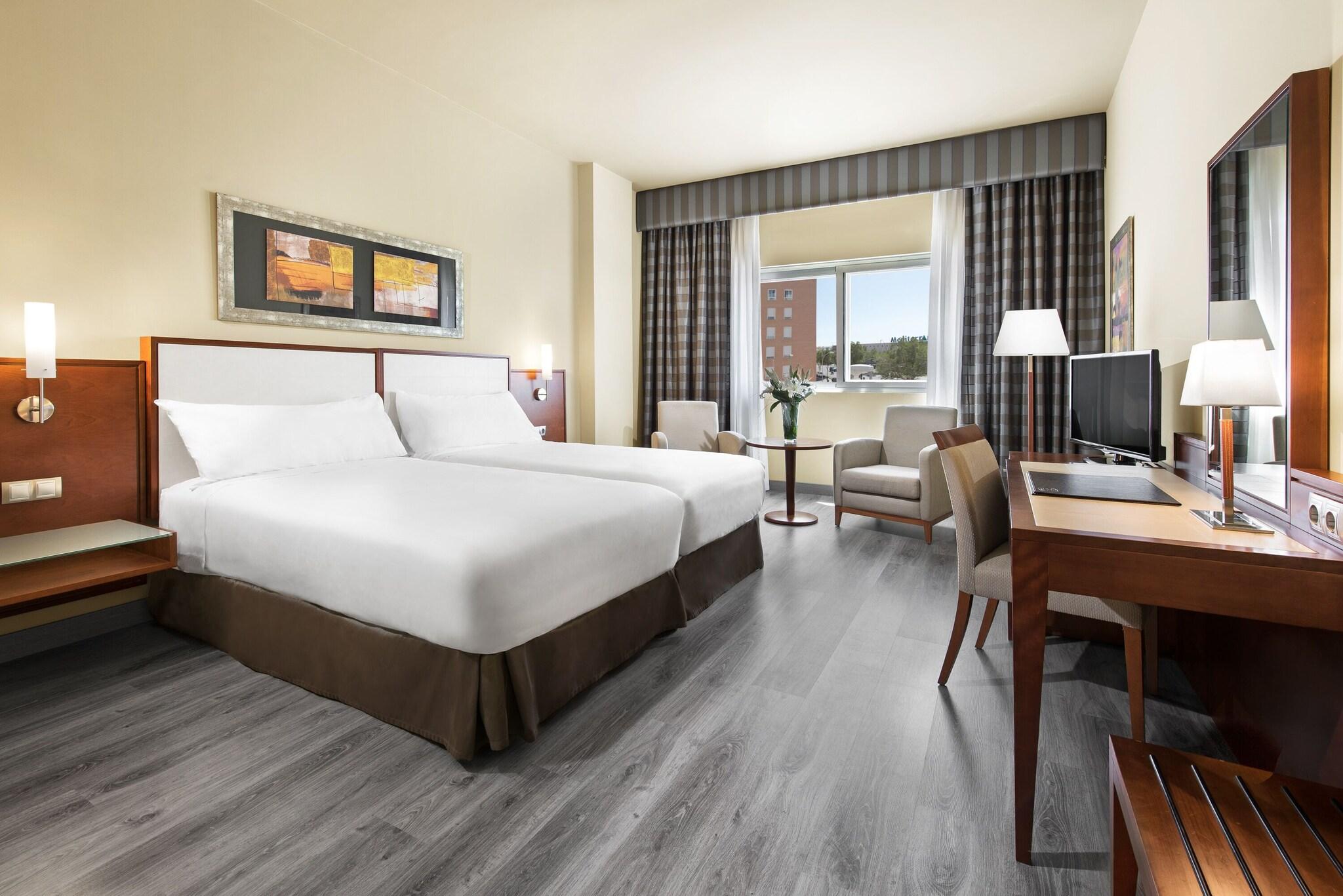 Double Single Executive