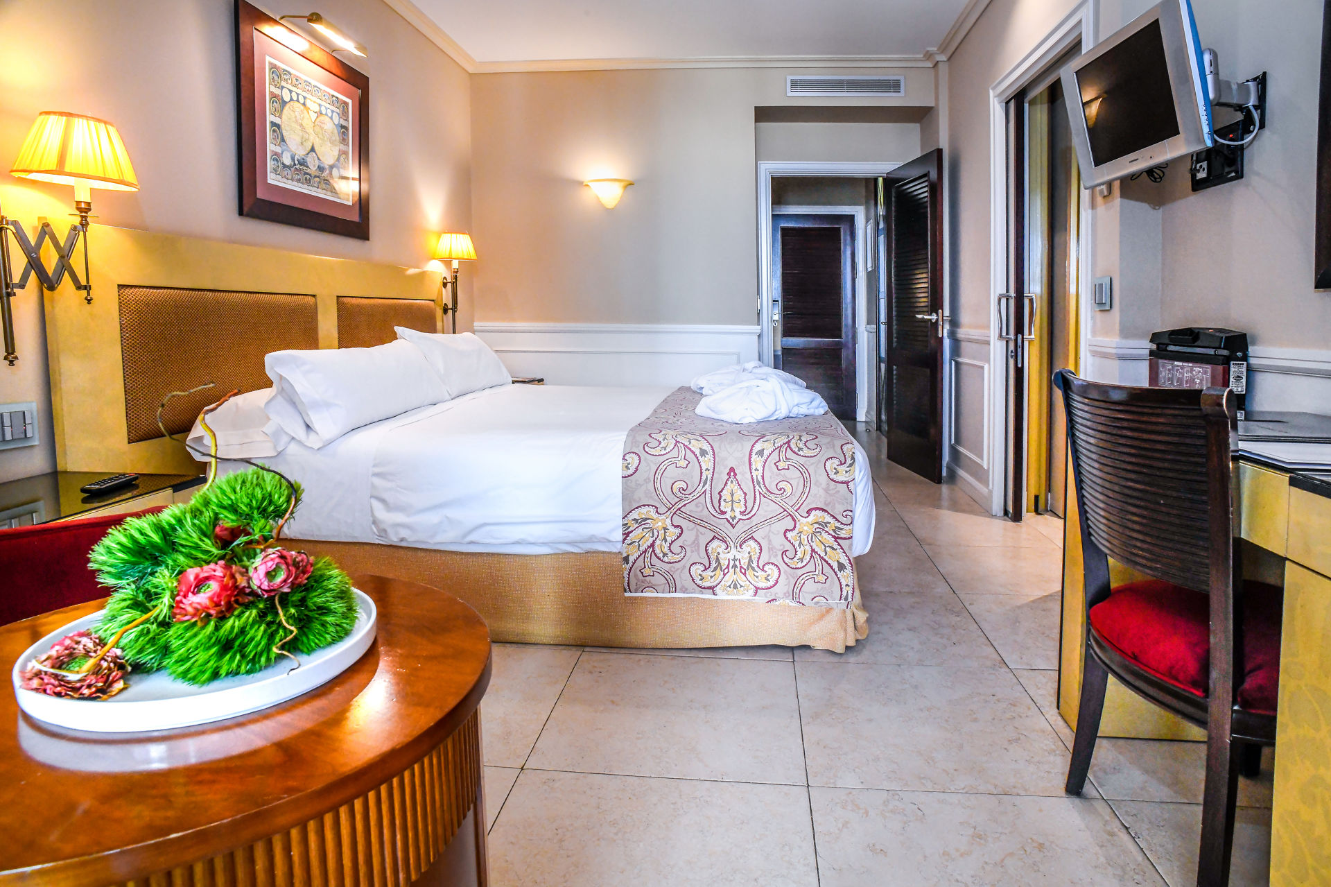 Double or Twin Superior