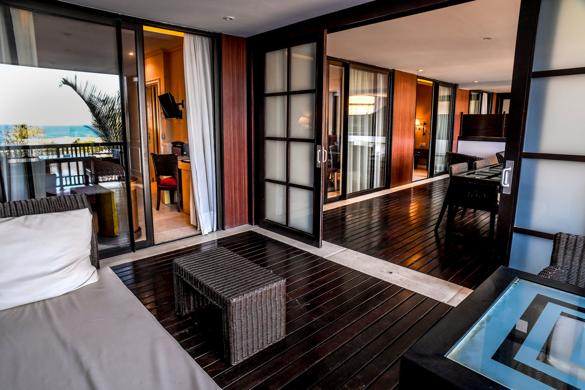 Family Room Capacity 5