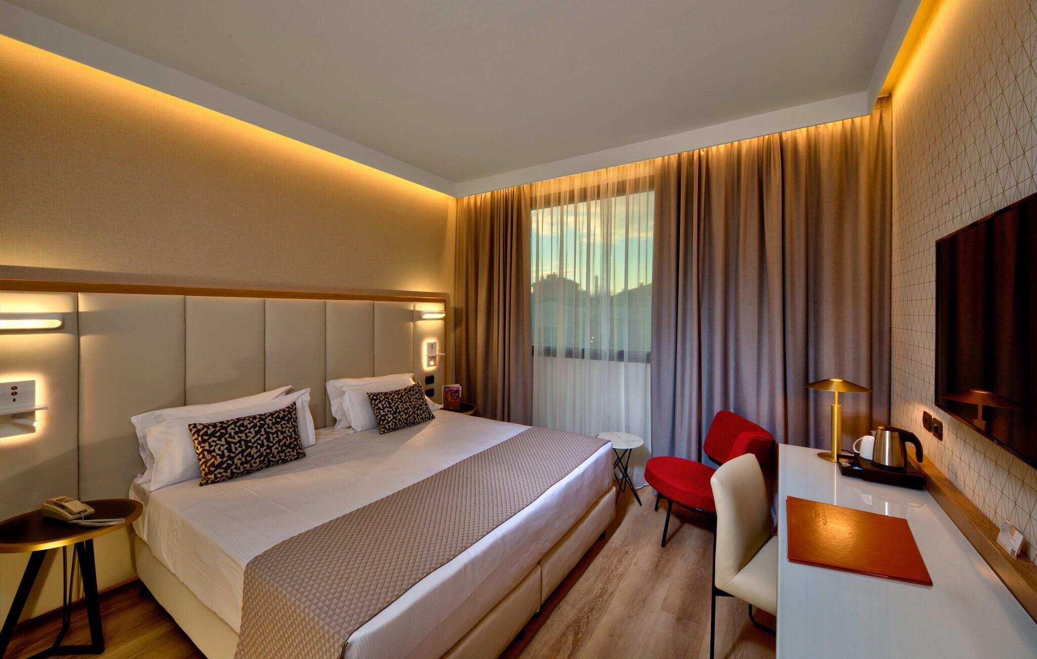 Double King Size Bed