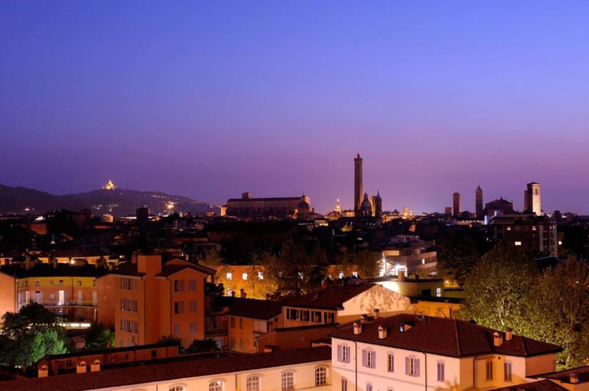 Double Deluxe King Bed