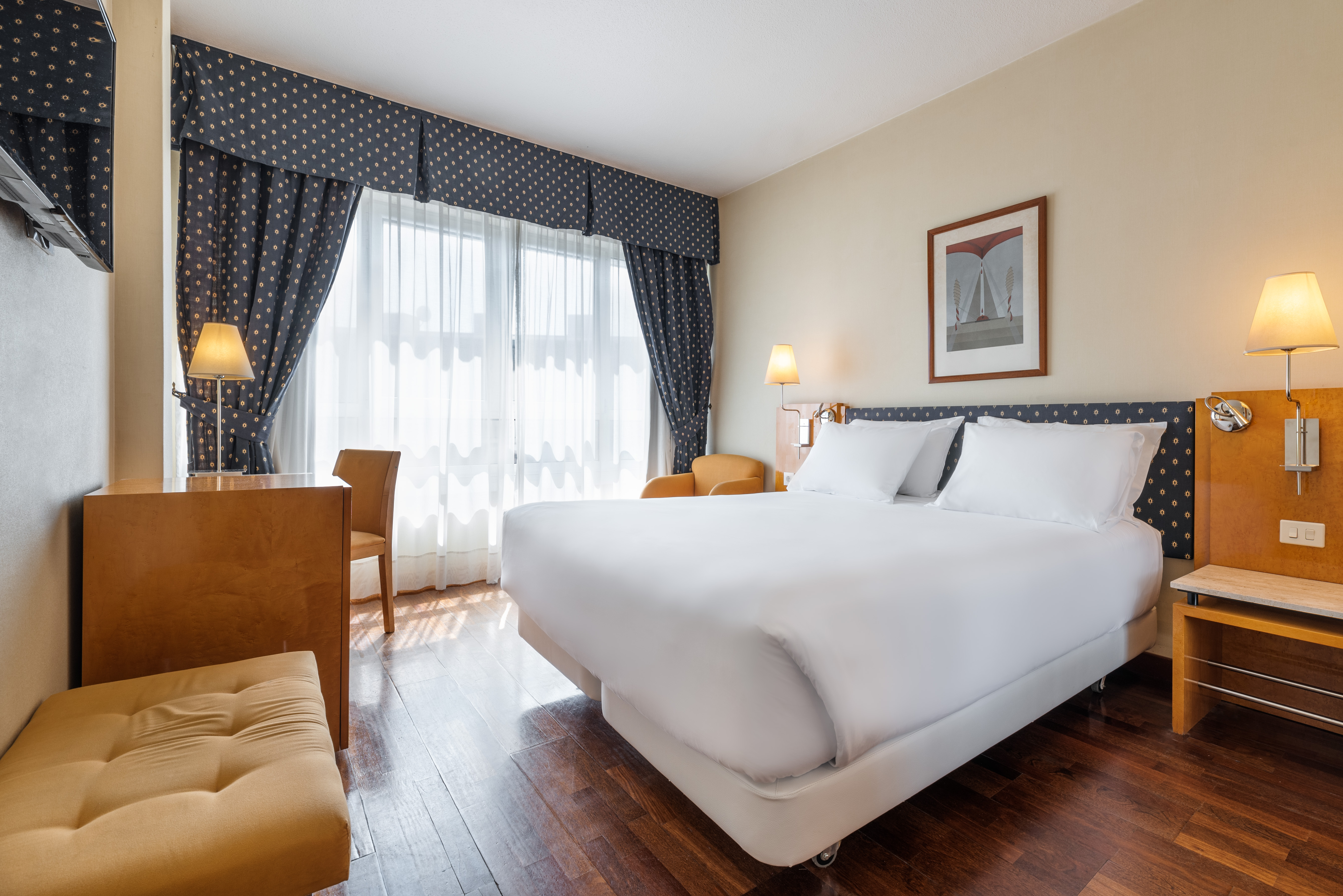 Double Single Superior