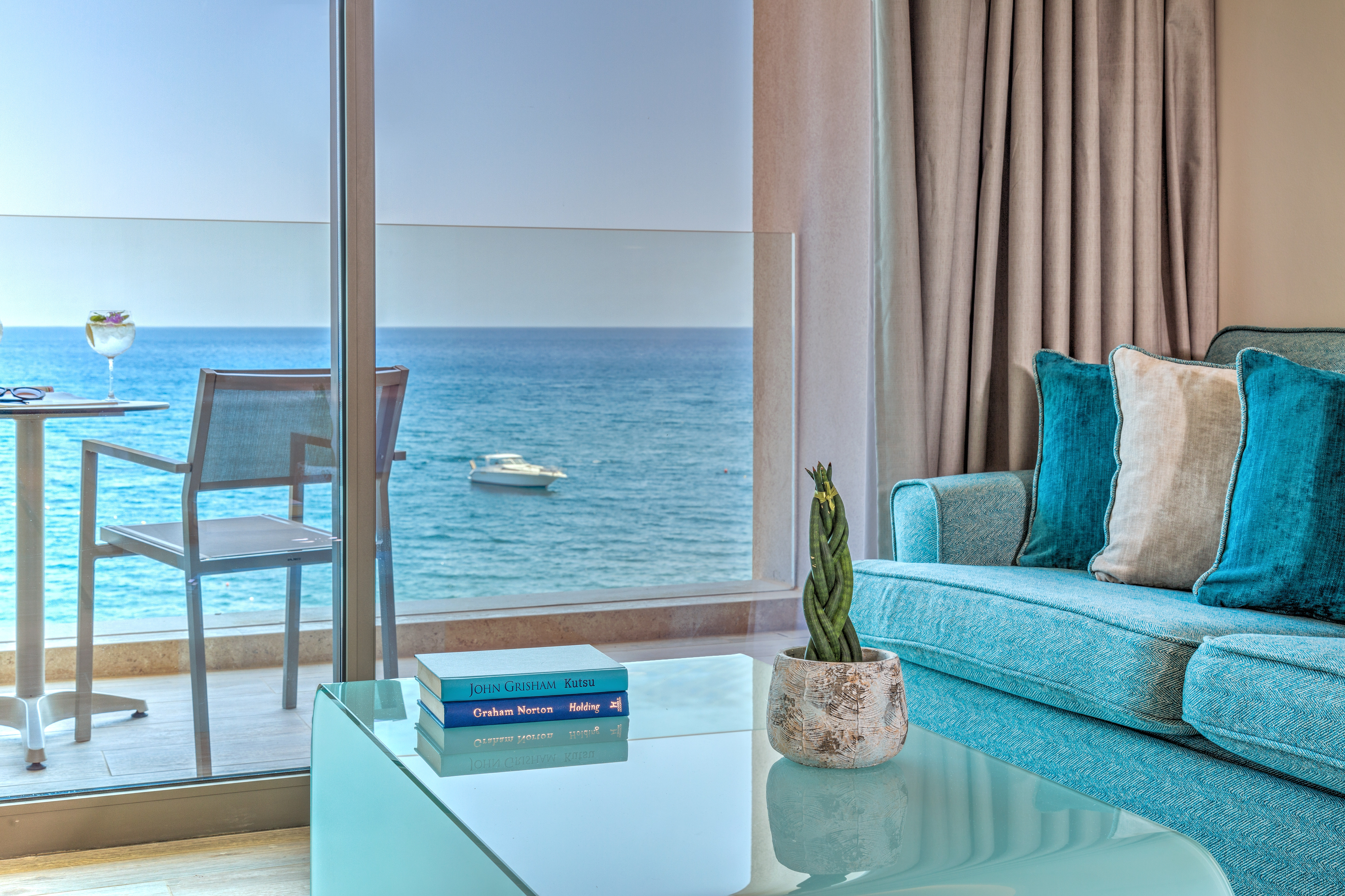 Junior Suite Sea Front