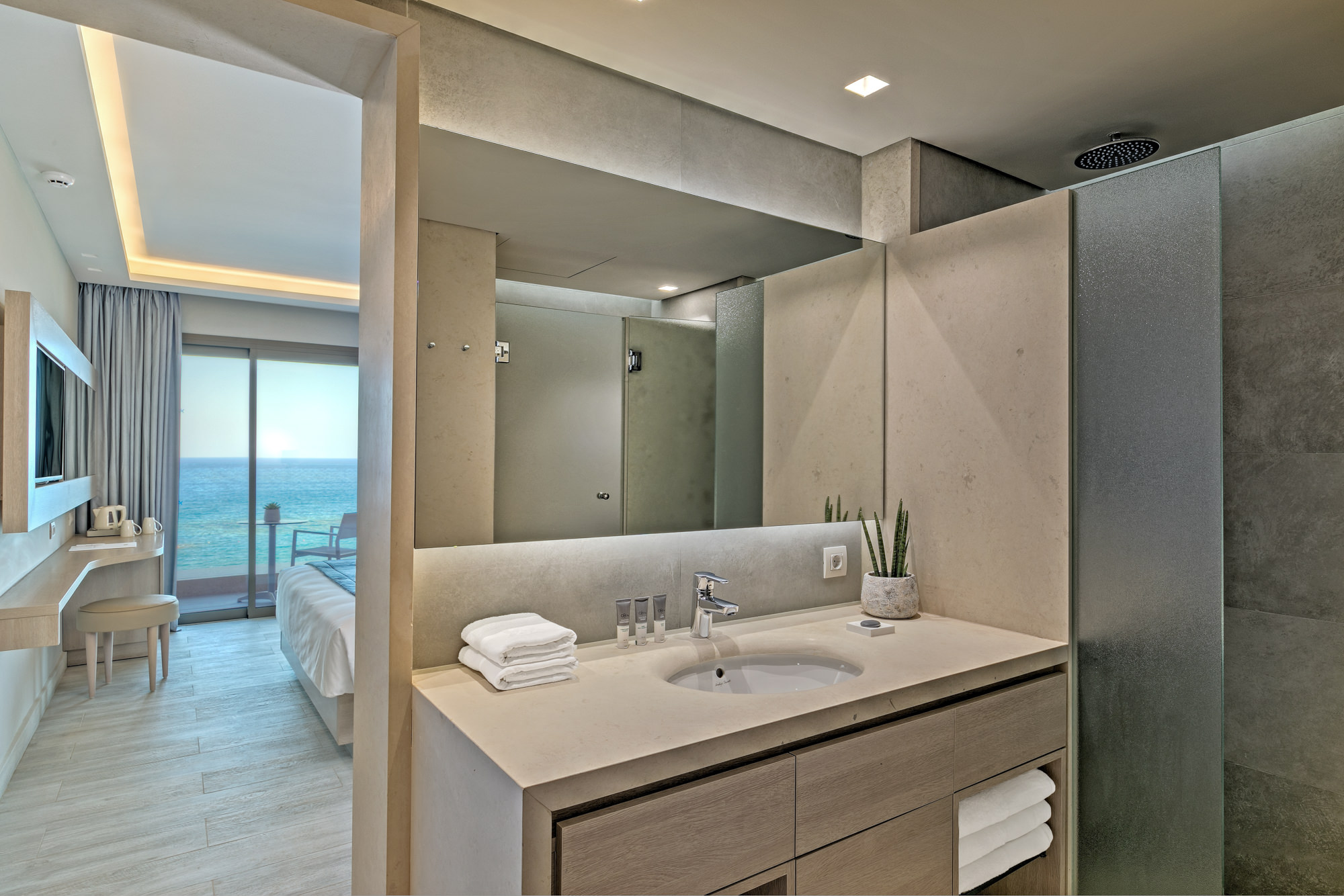 Double or Twin Sea View