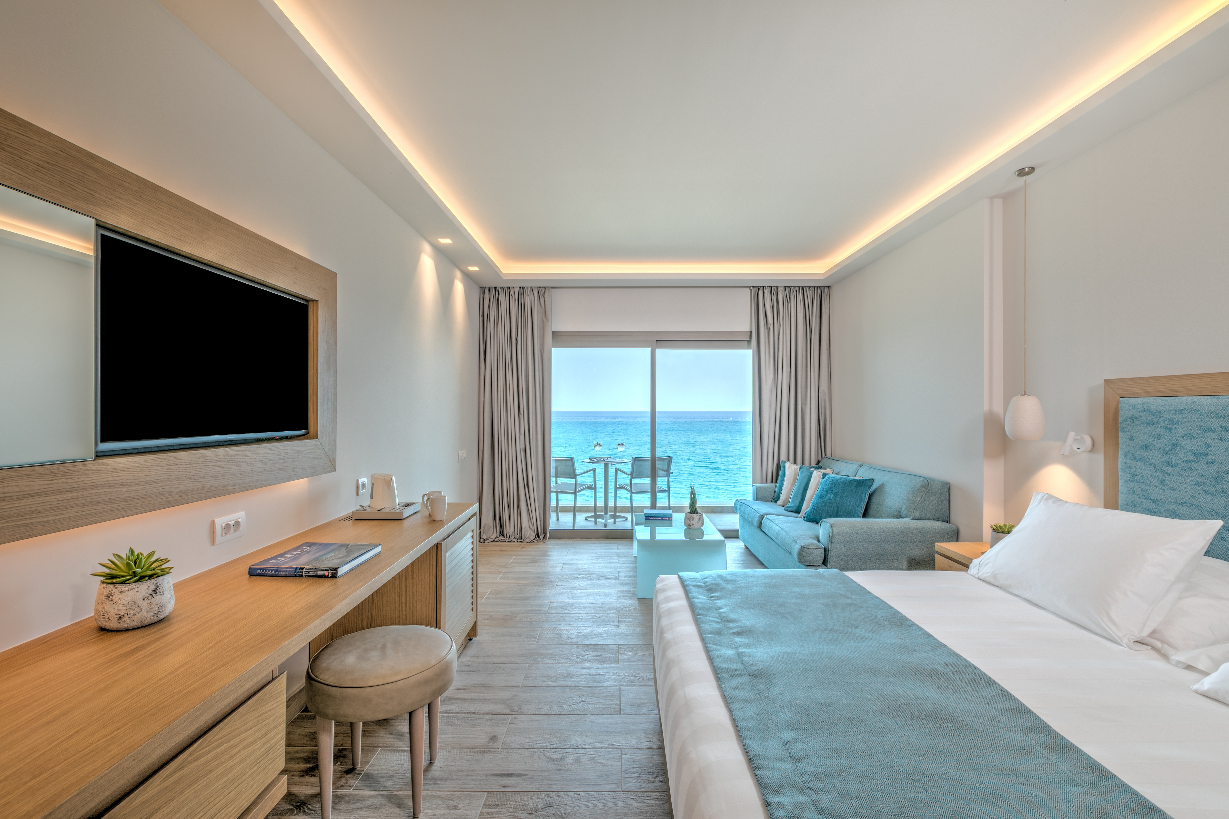 Junior Suite Sea Front
