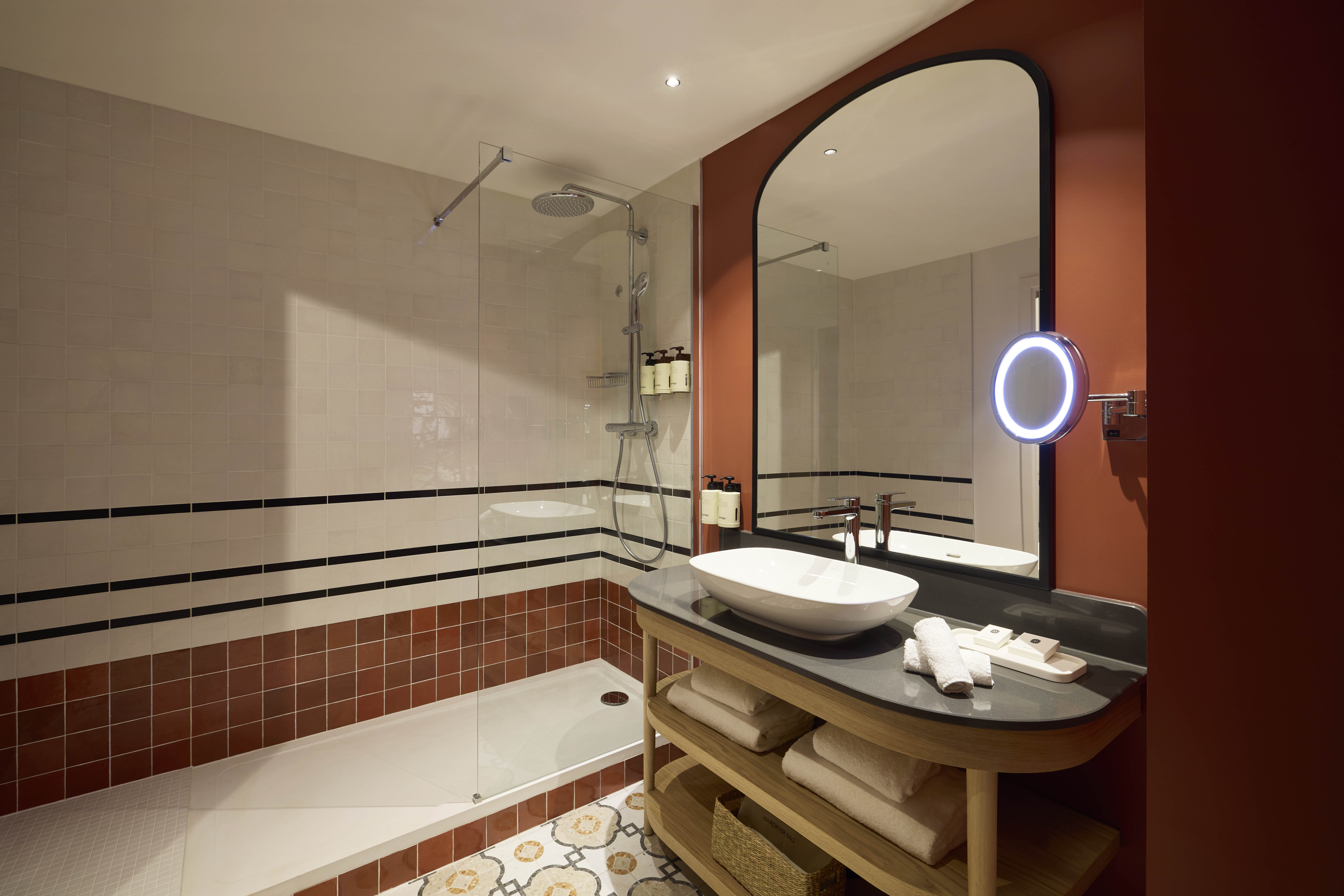 Double Superior King Bed