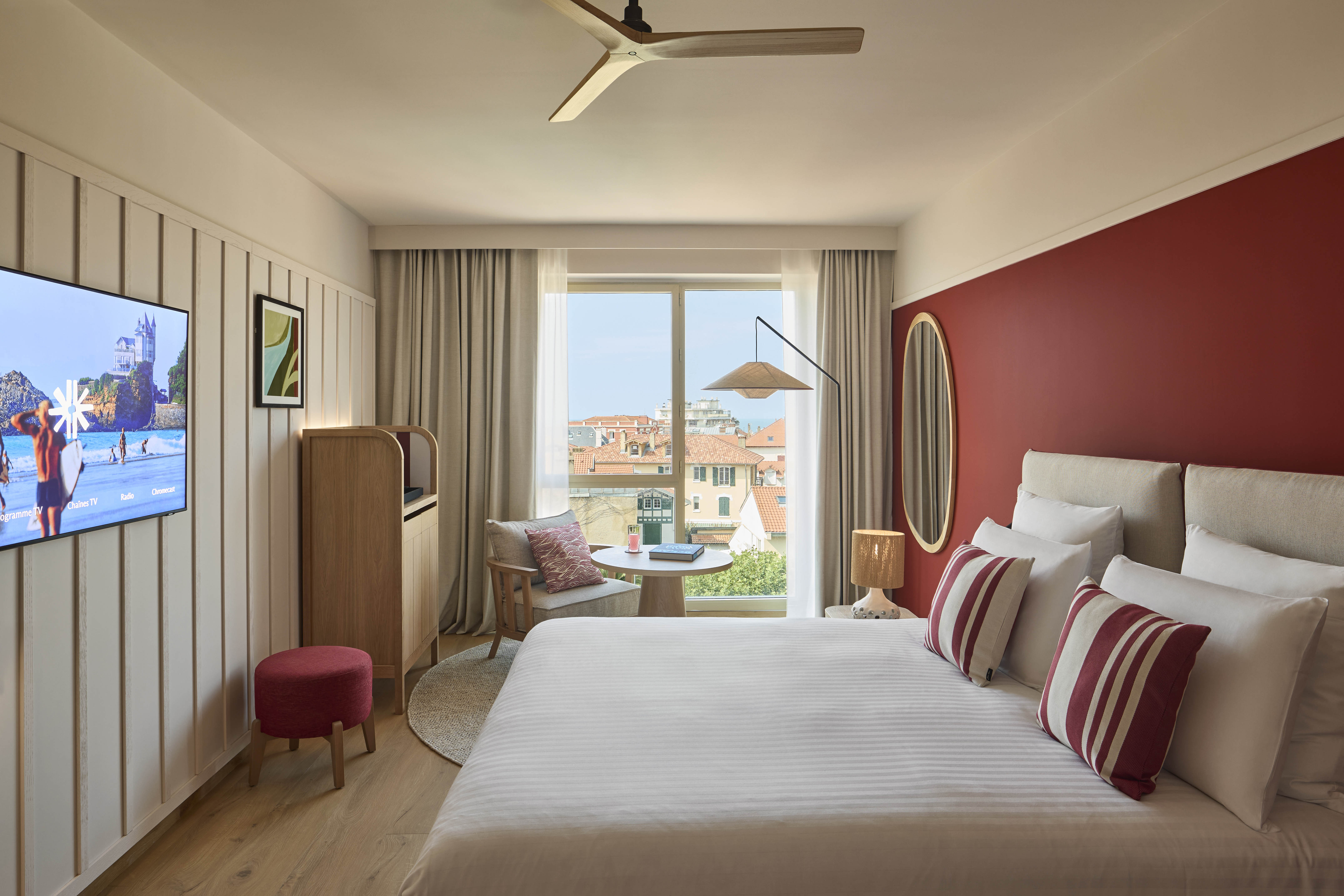 Double Superior King Bed