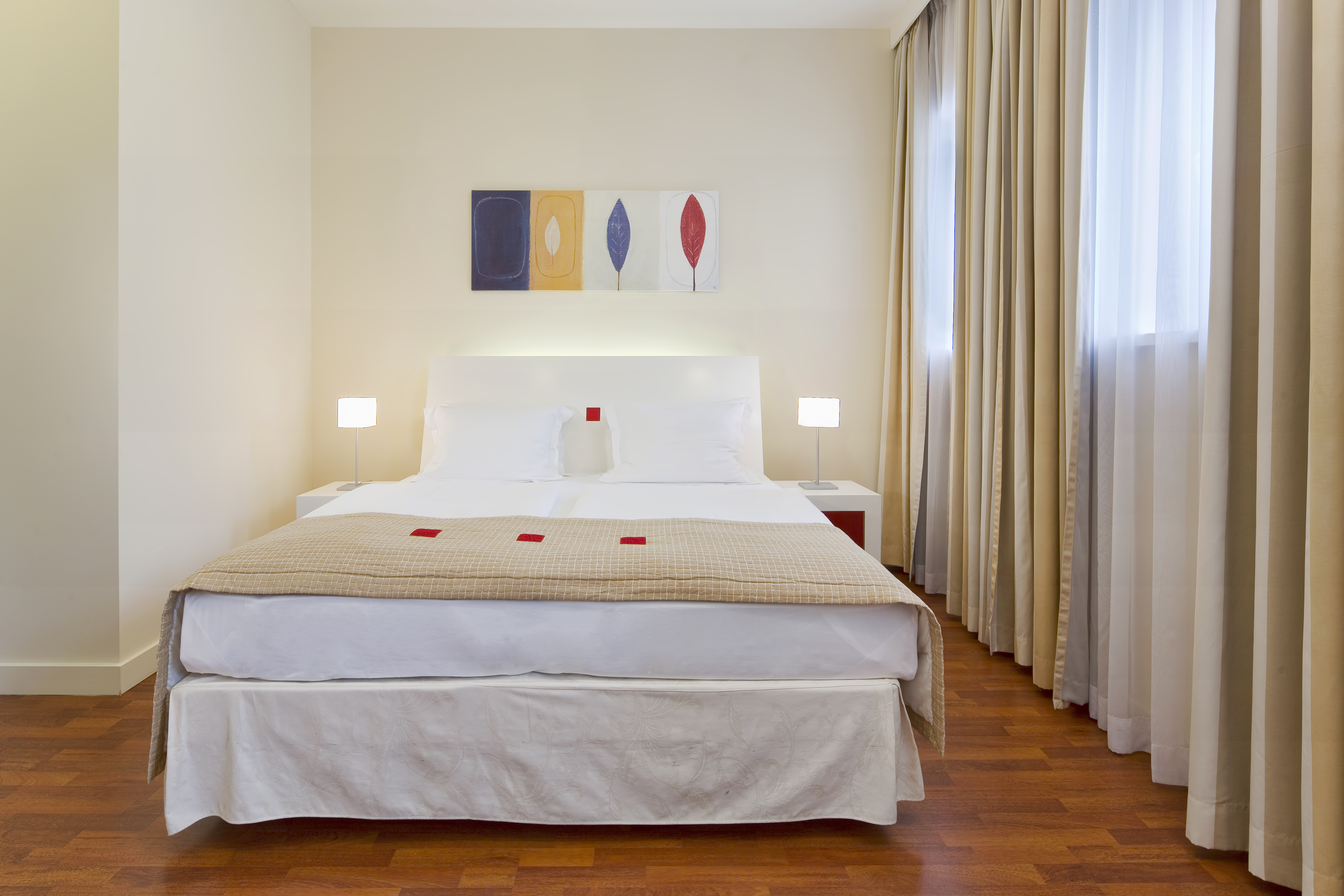 Suite Two Bedrooms Two Bathrooms