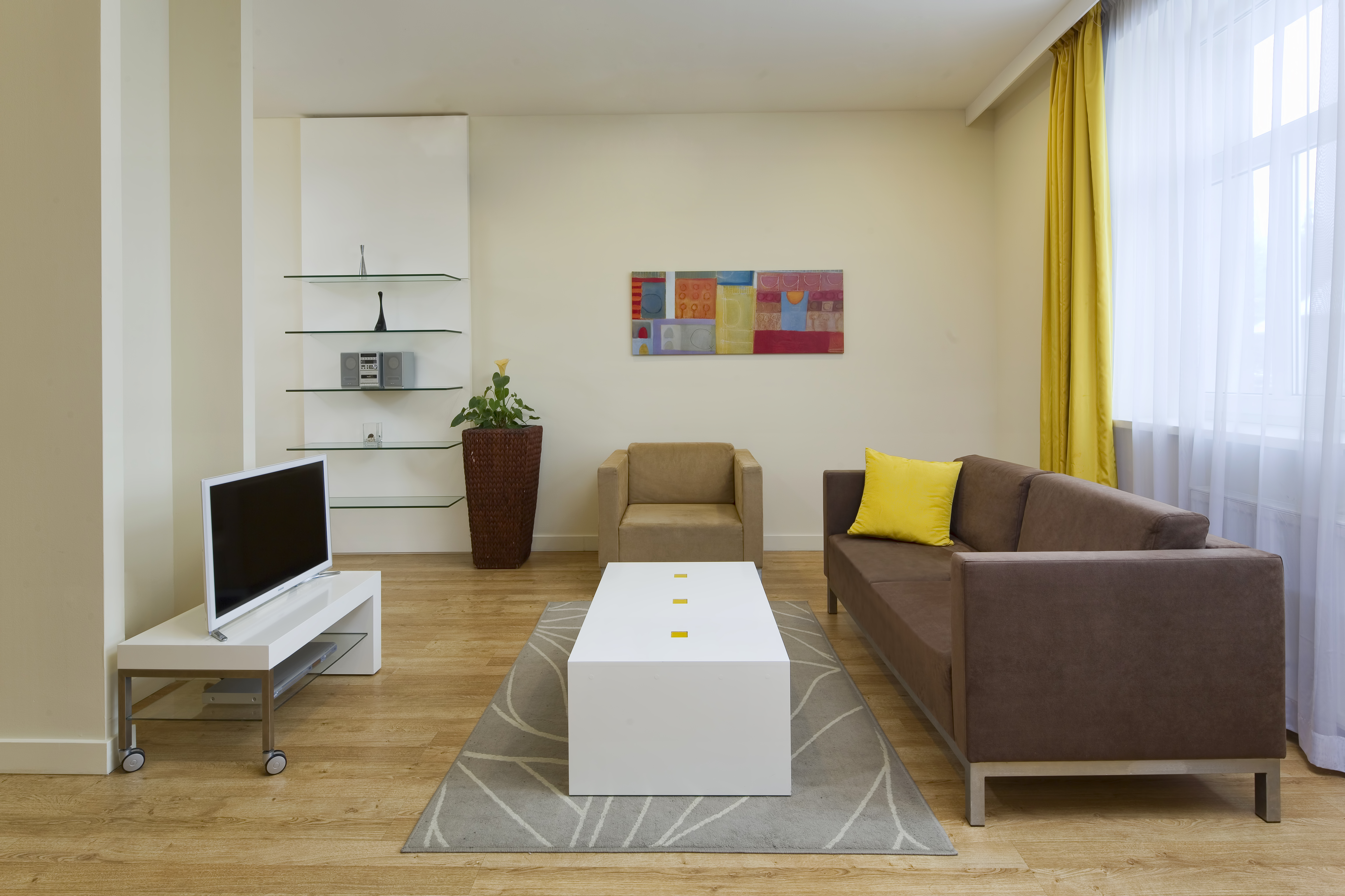 Apartment with Kitchenette