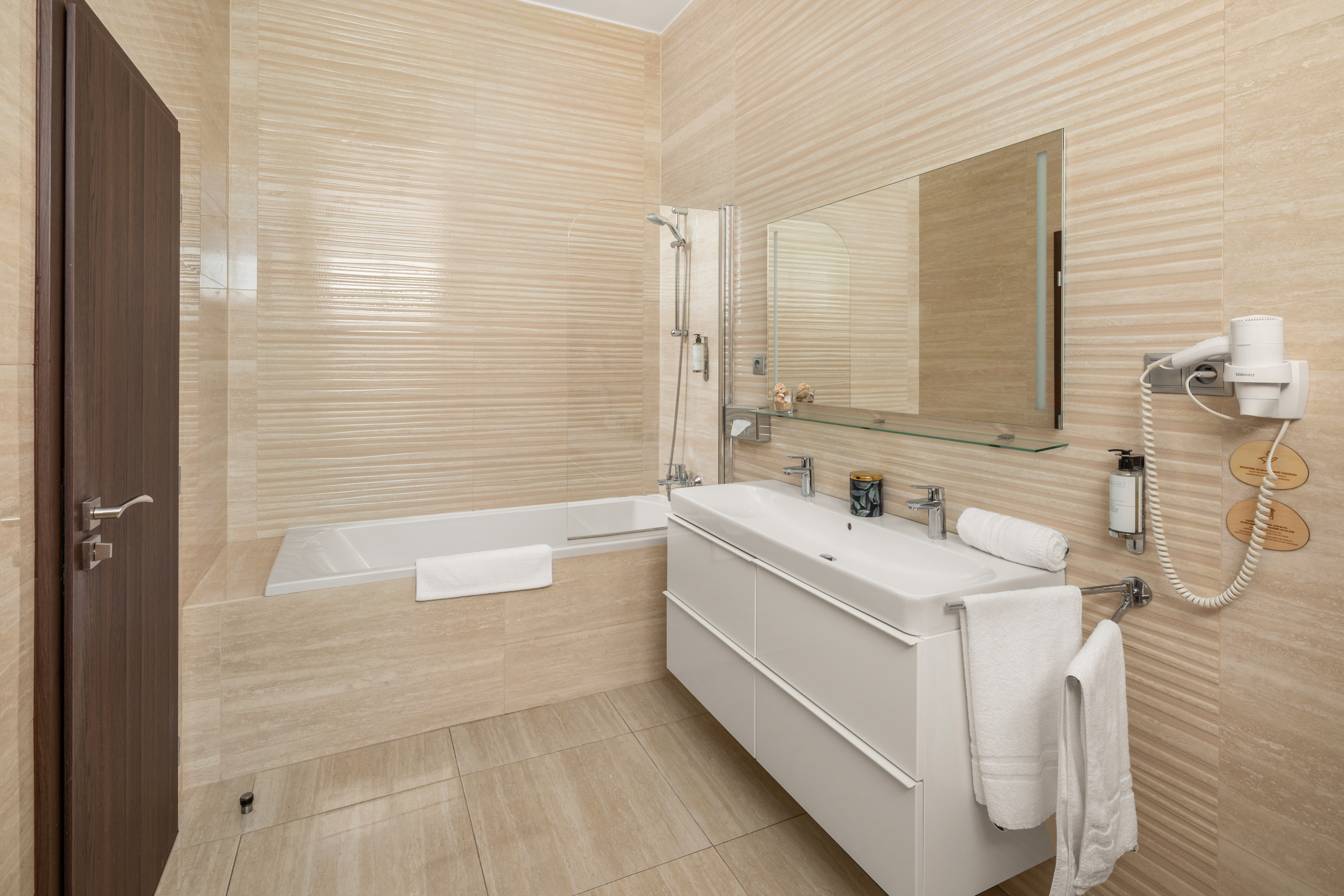 Studio with Kitchenette