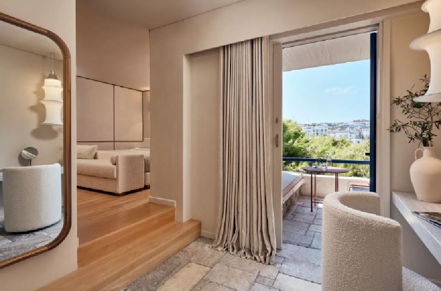 Double Superior Side Sea View