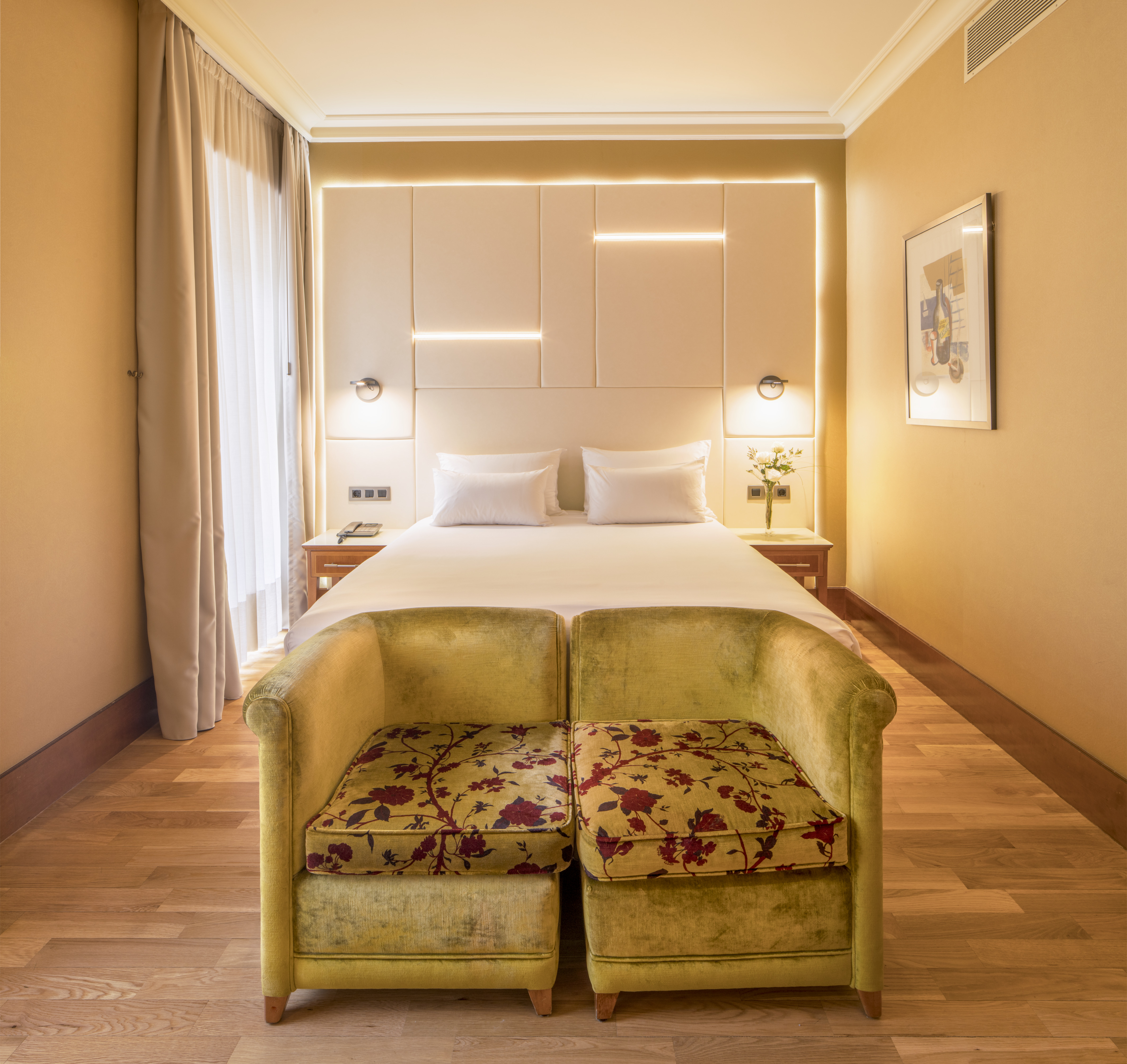 Family Room Capacity 2