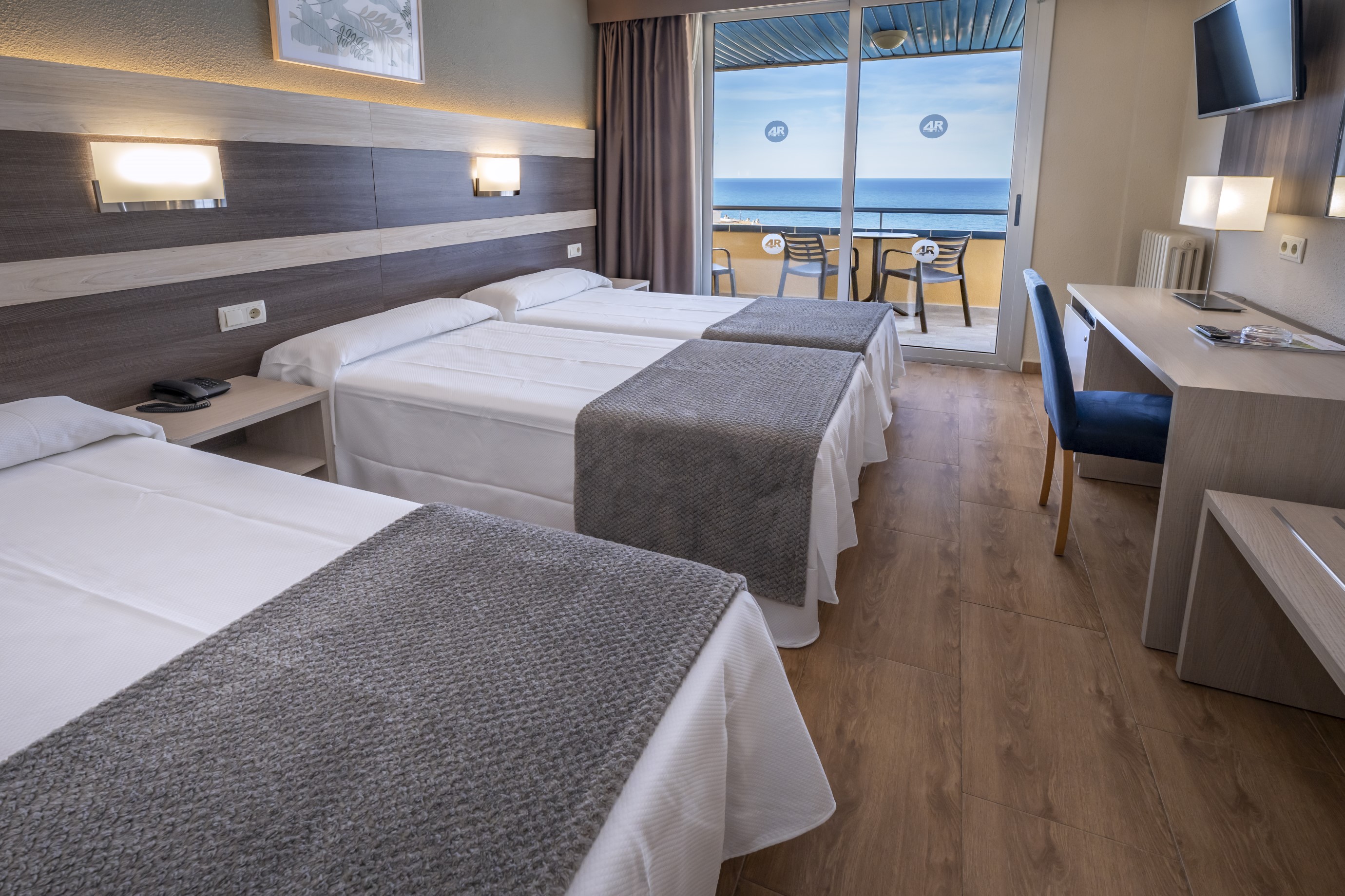 Double or Twin Sea View Capacity 3