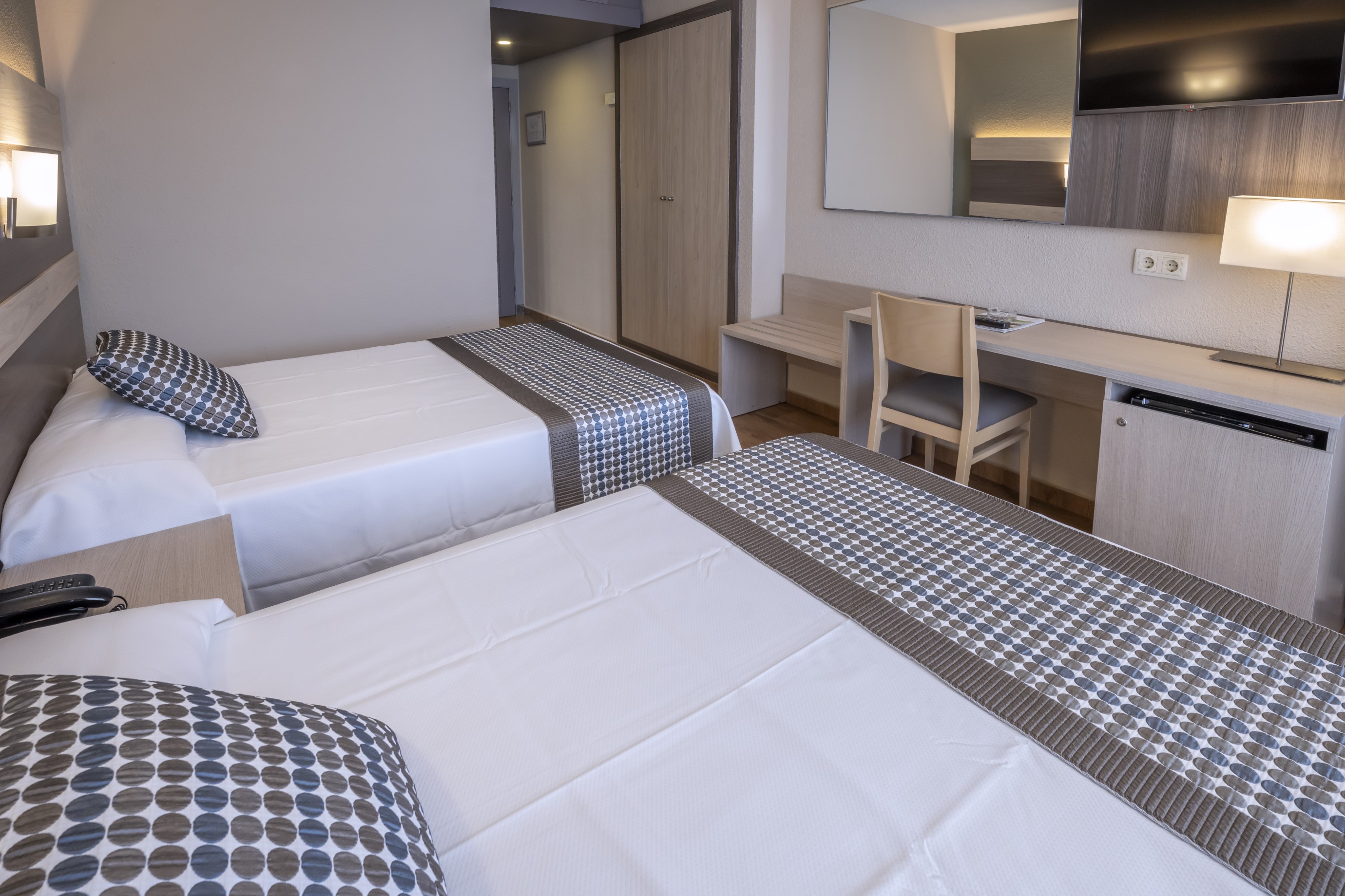 Double or Twin Sea View