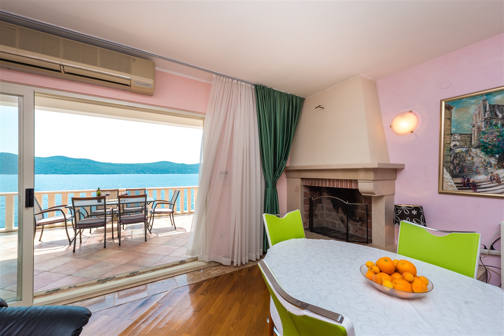 Apartment Four Bedrooms