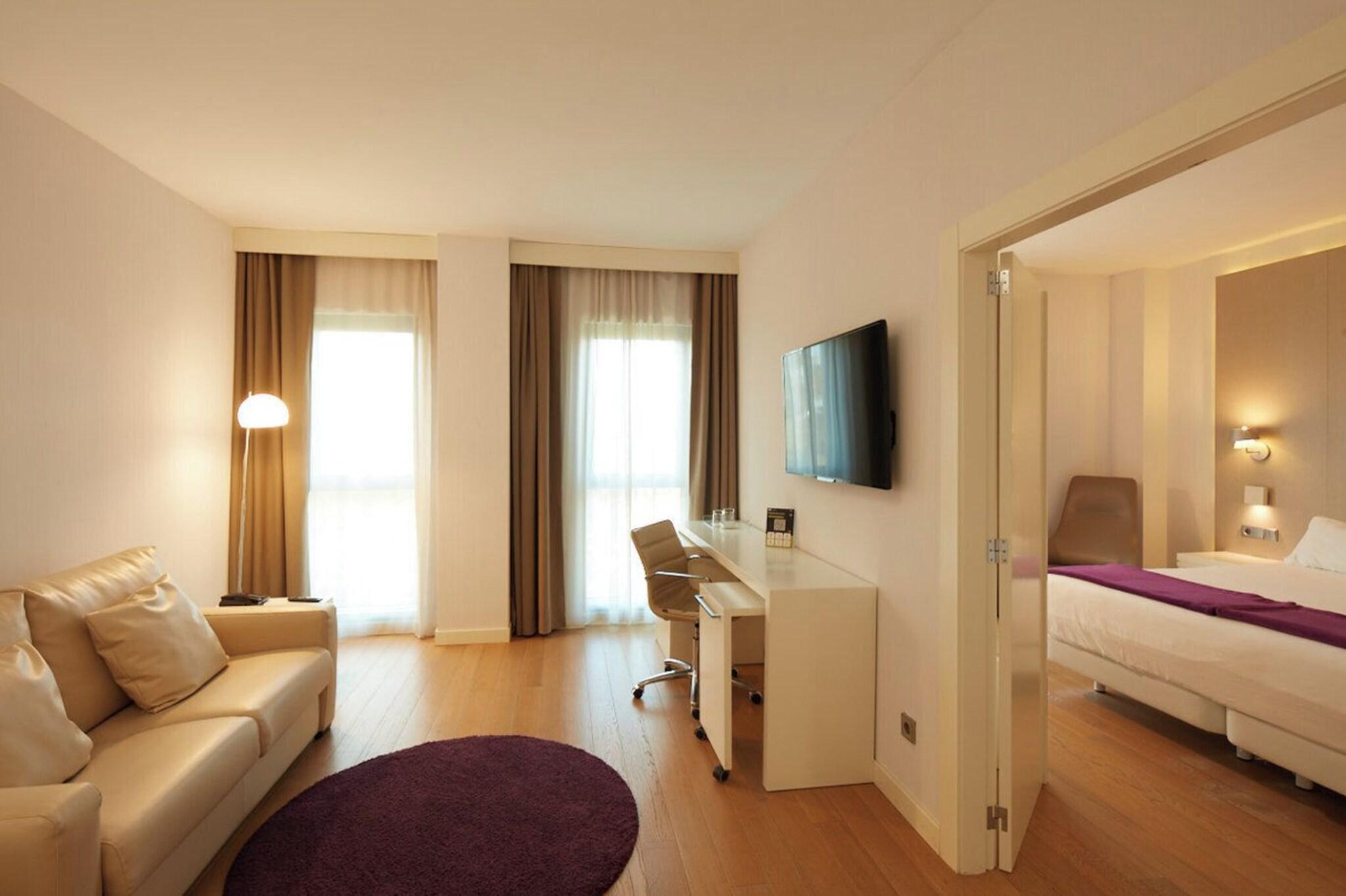 Junior Suite King Size Bed