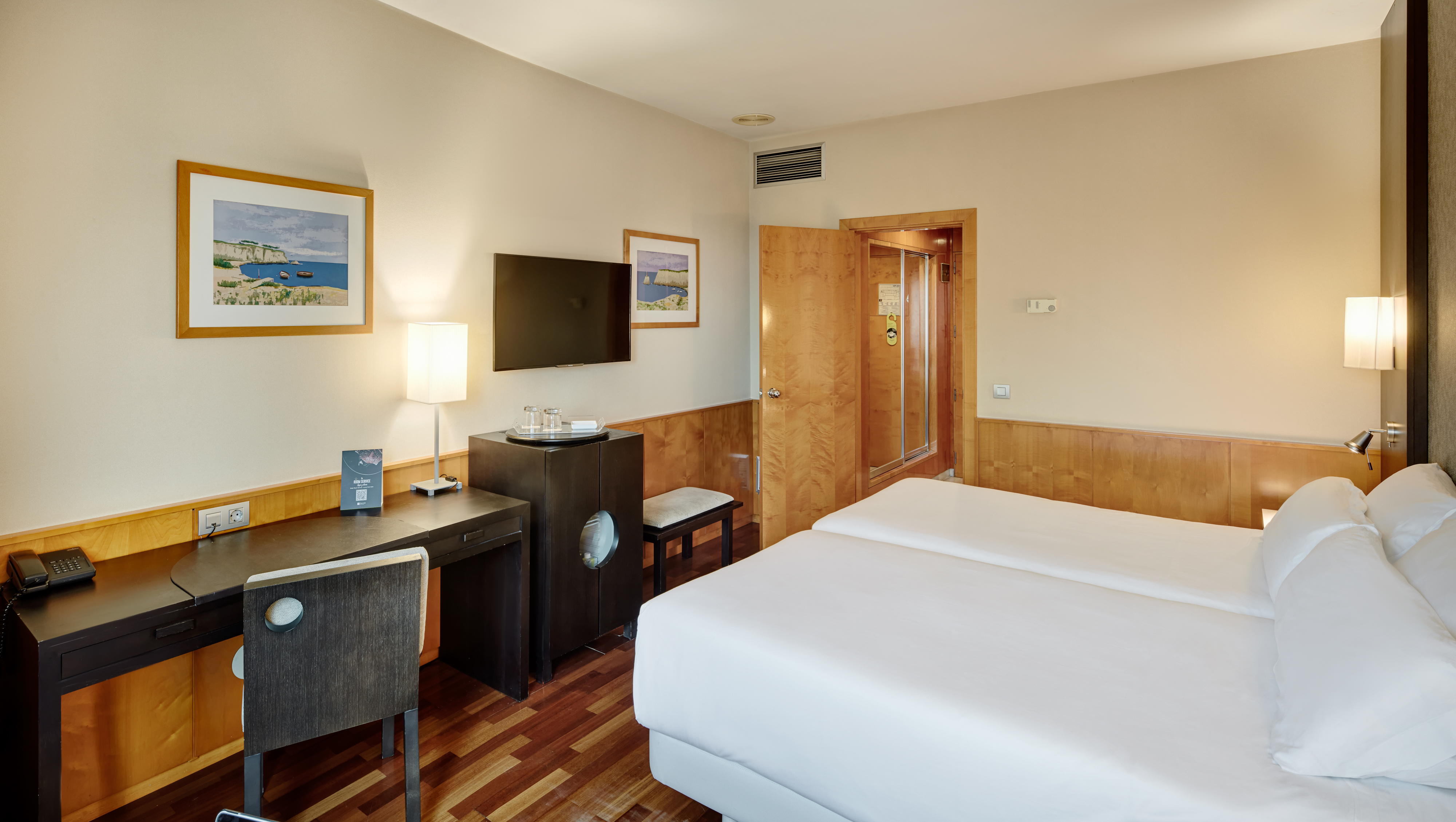 Double or Twin Standard