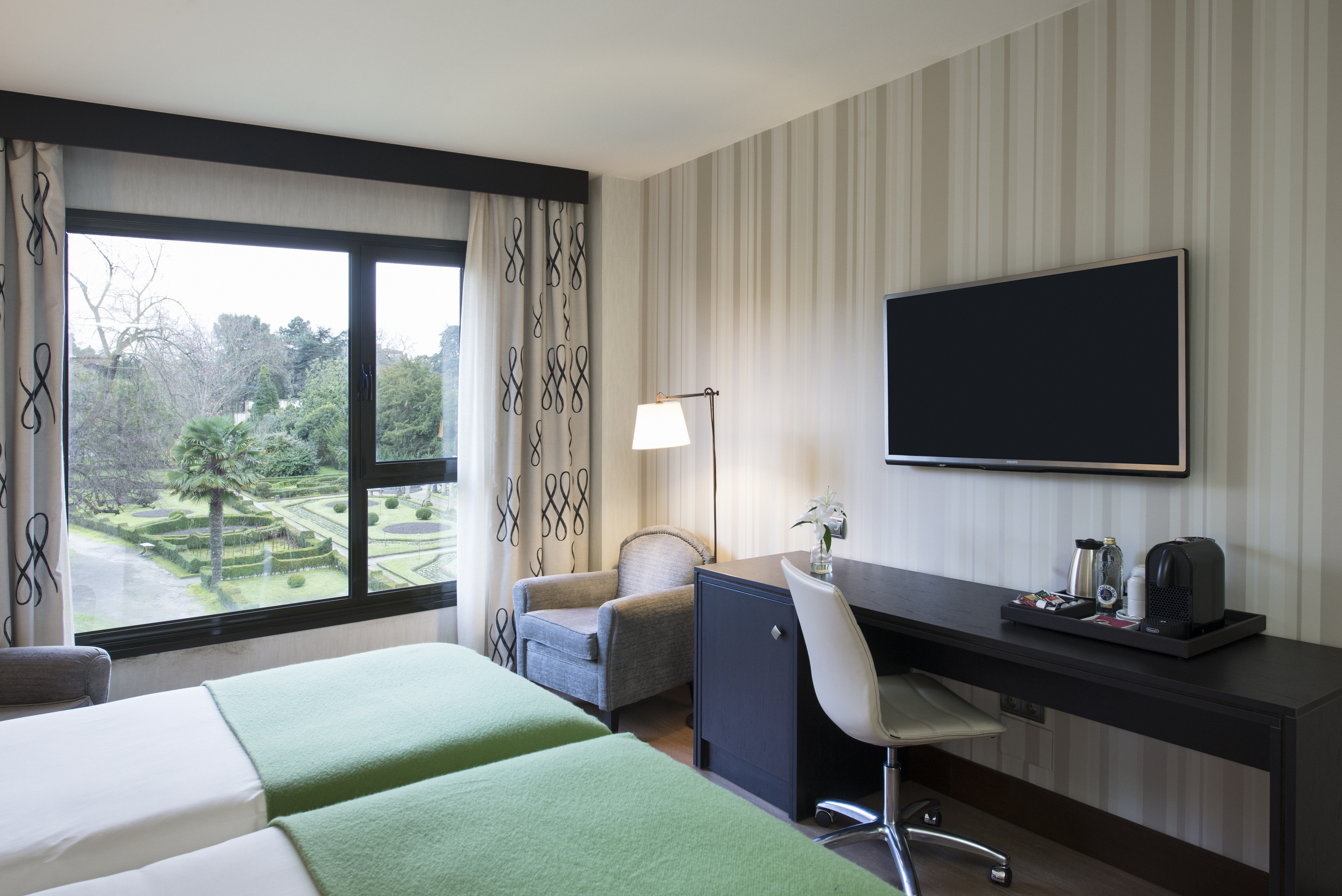 Double Superior with Views