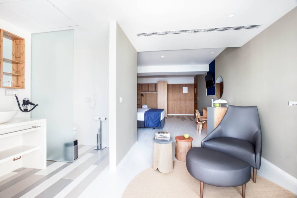 Double or Twin Deluxe Sea View