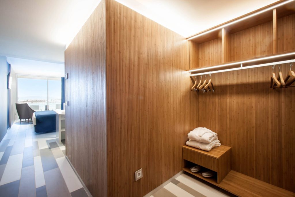 Double or Twin Deluxe Sea View