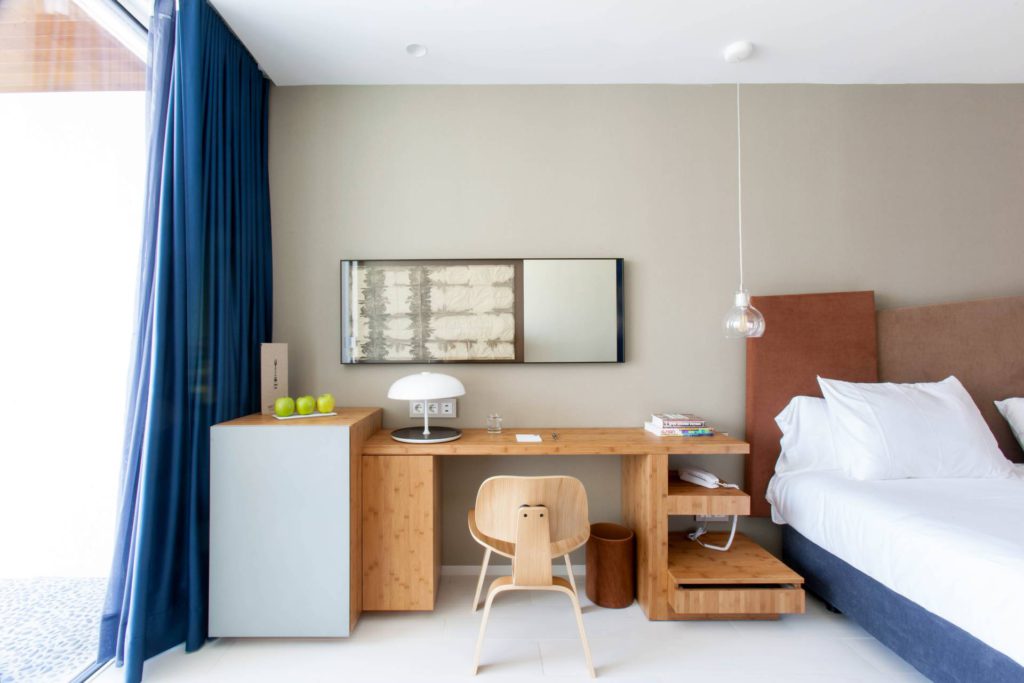 Double or Twin Deluxe Sea View