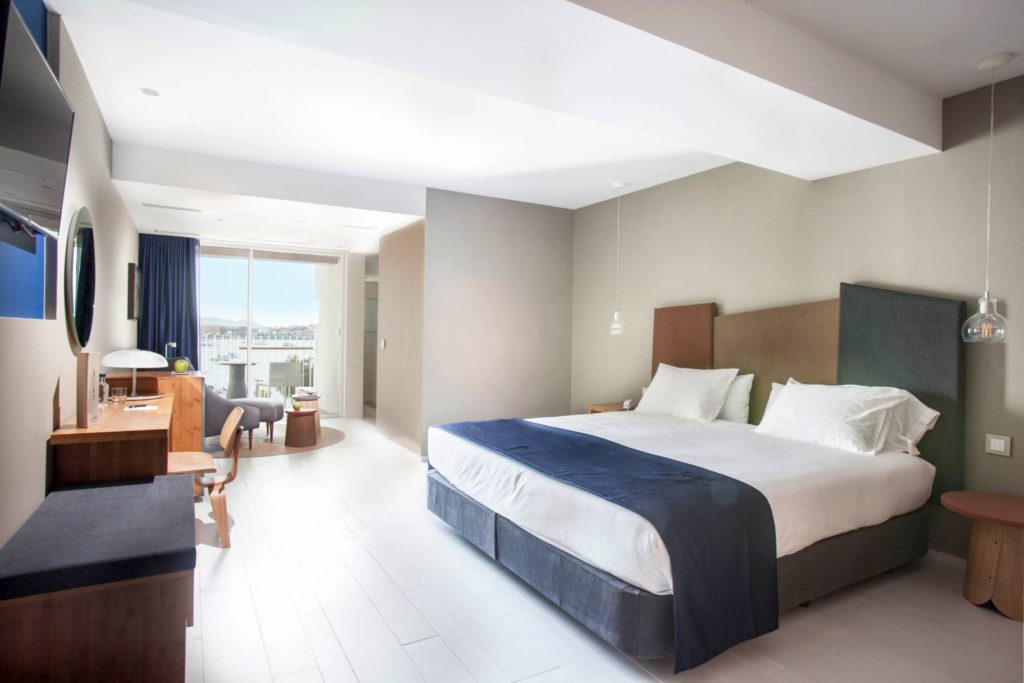 Double Single Deluxe Sea View