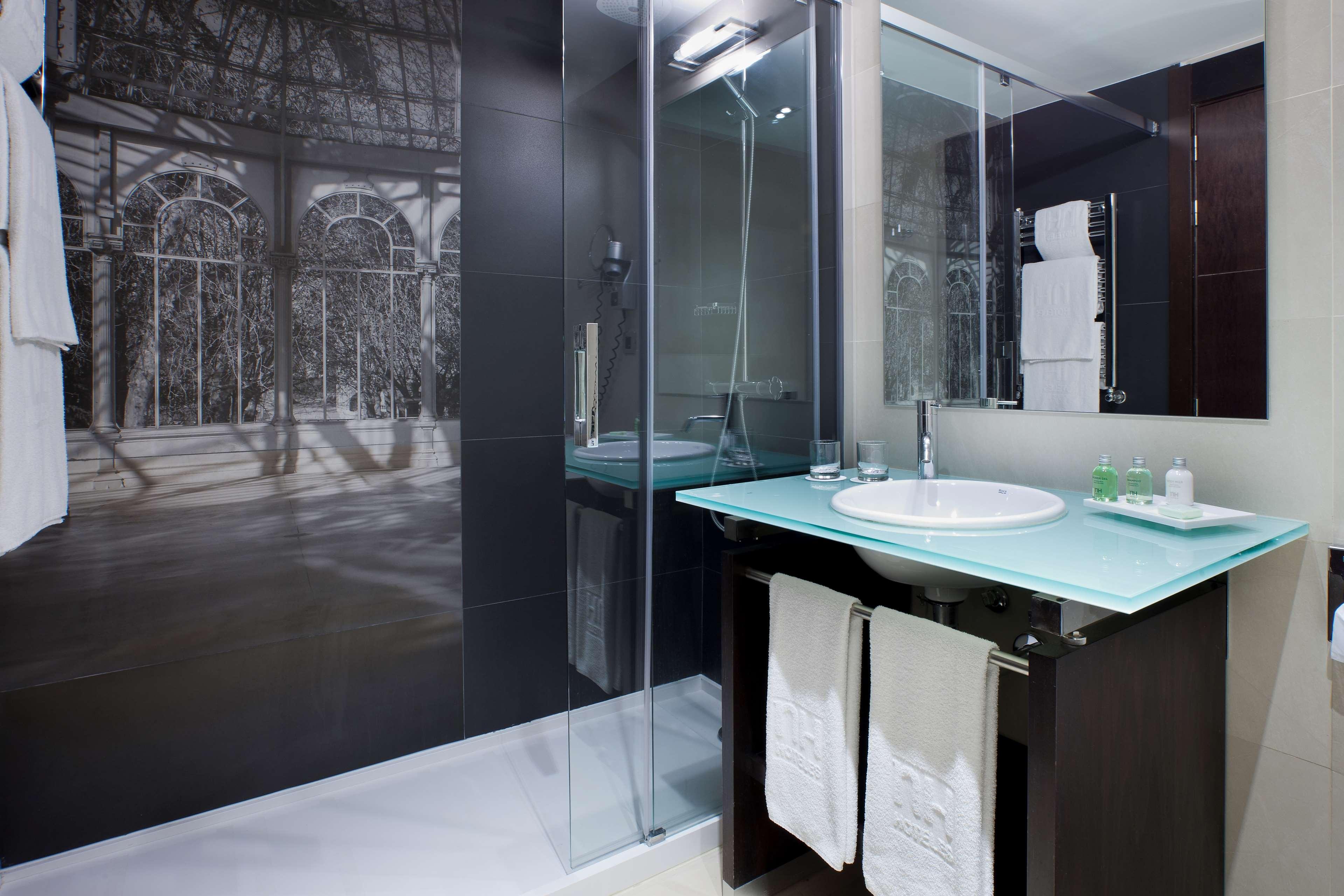 Double Single with Terrace