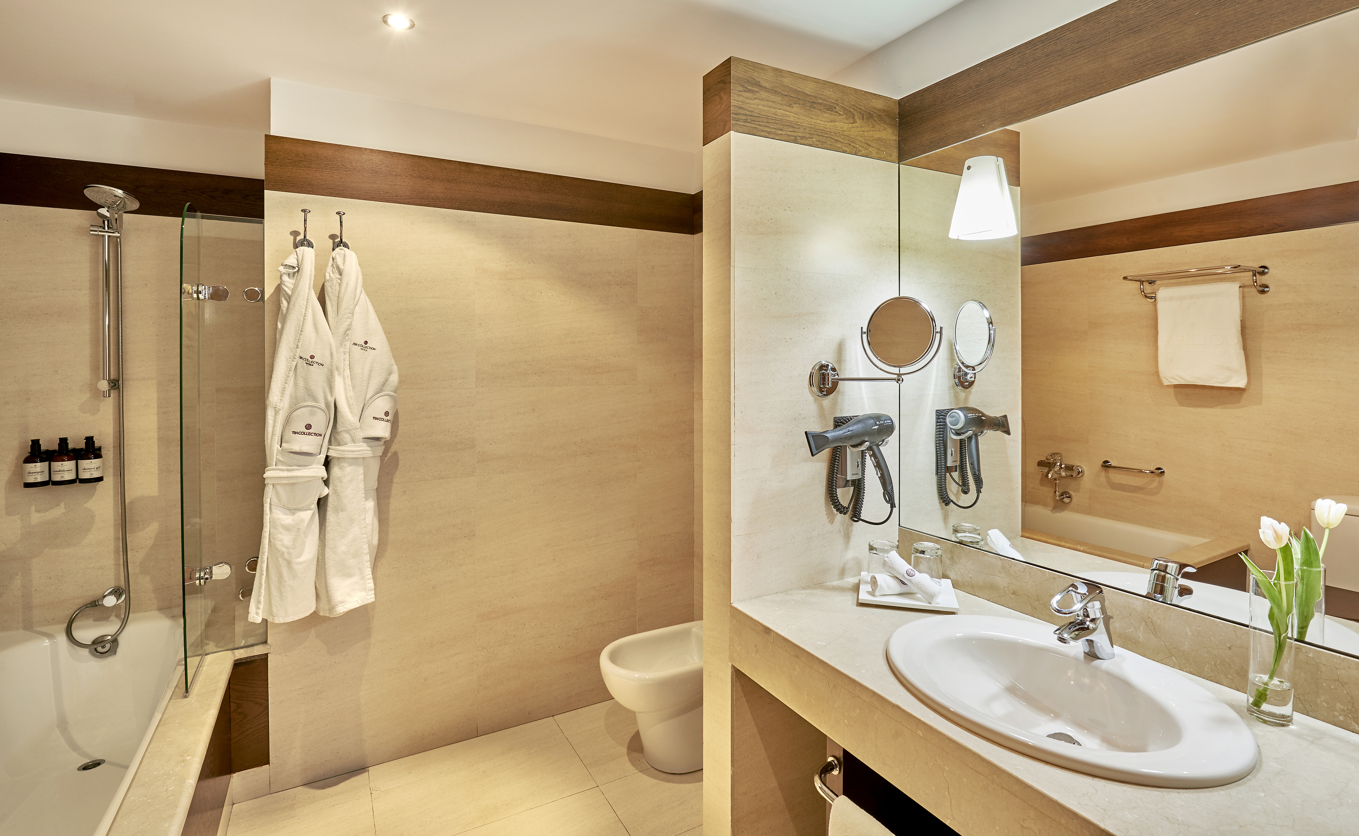 Double Superior with Views