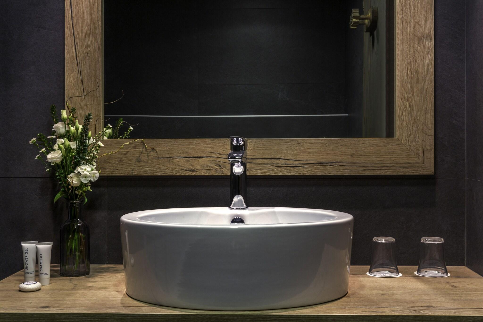 Family Room Connecting Room