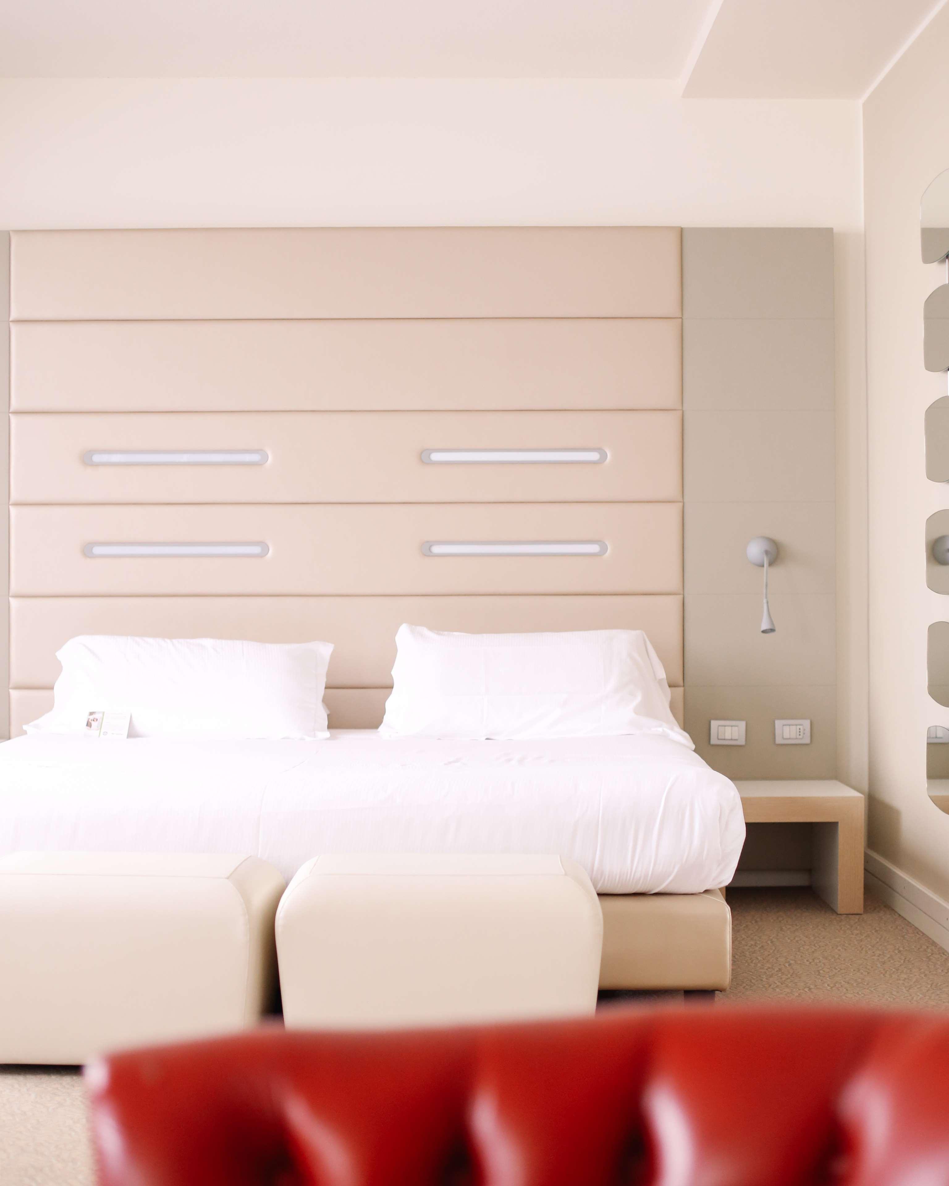 Junior Suite King Size Bed