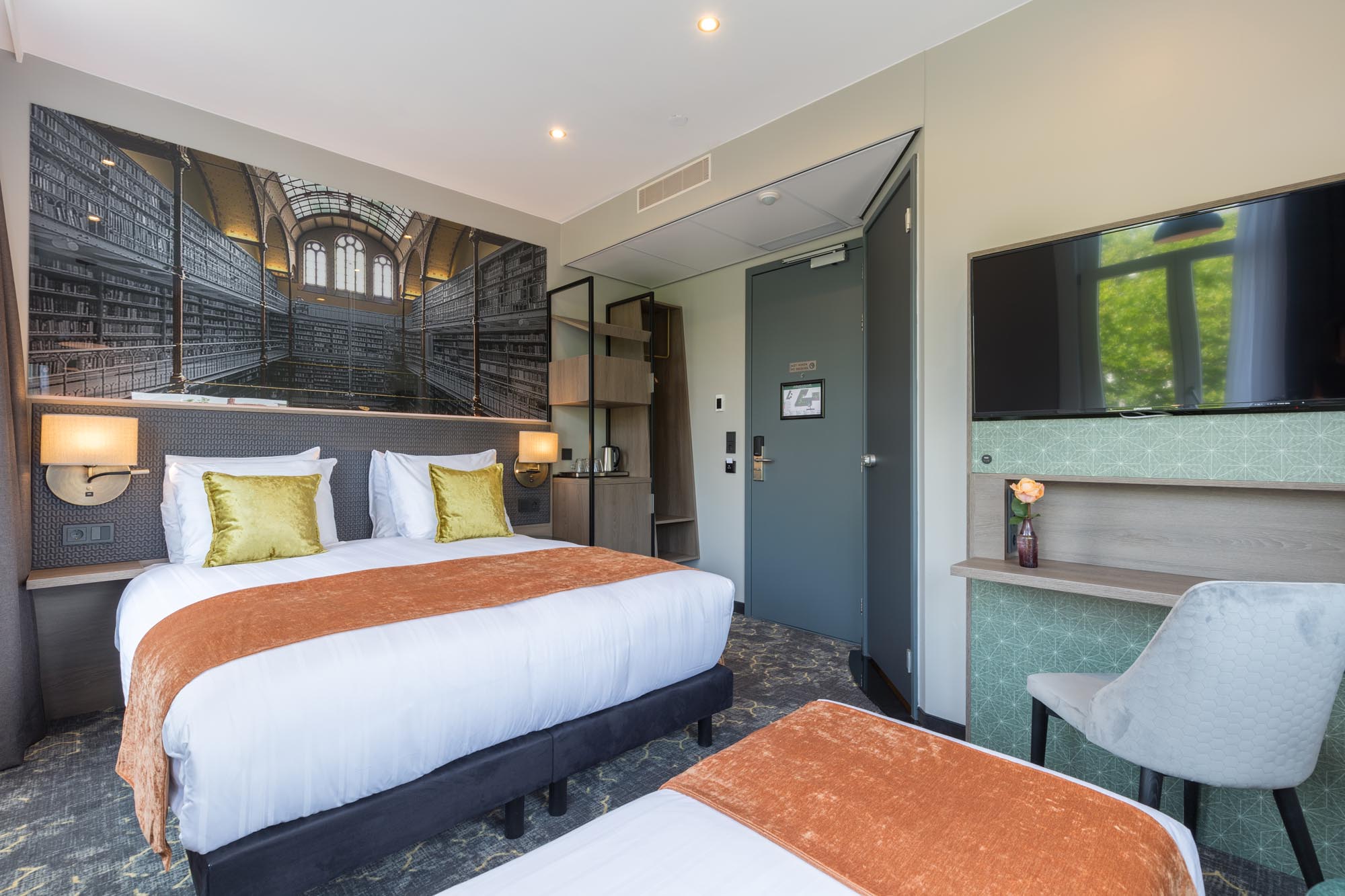 Double or Twin Capacity 3