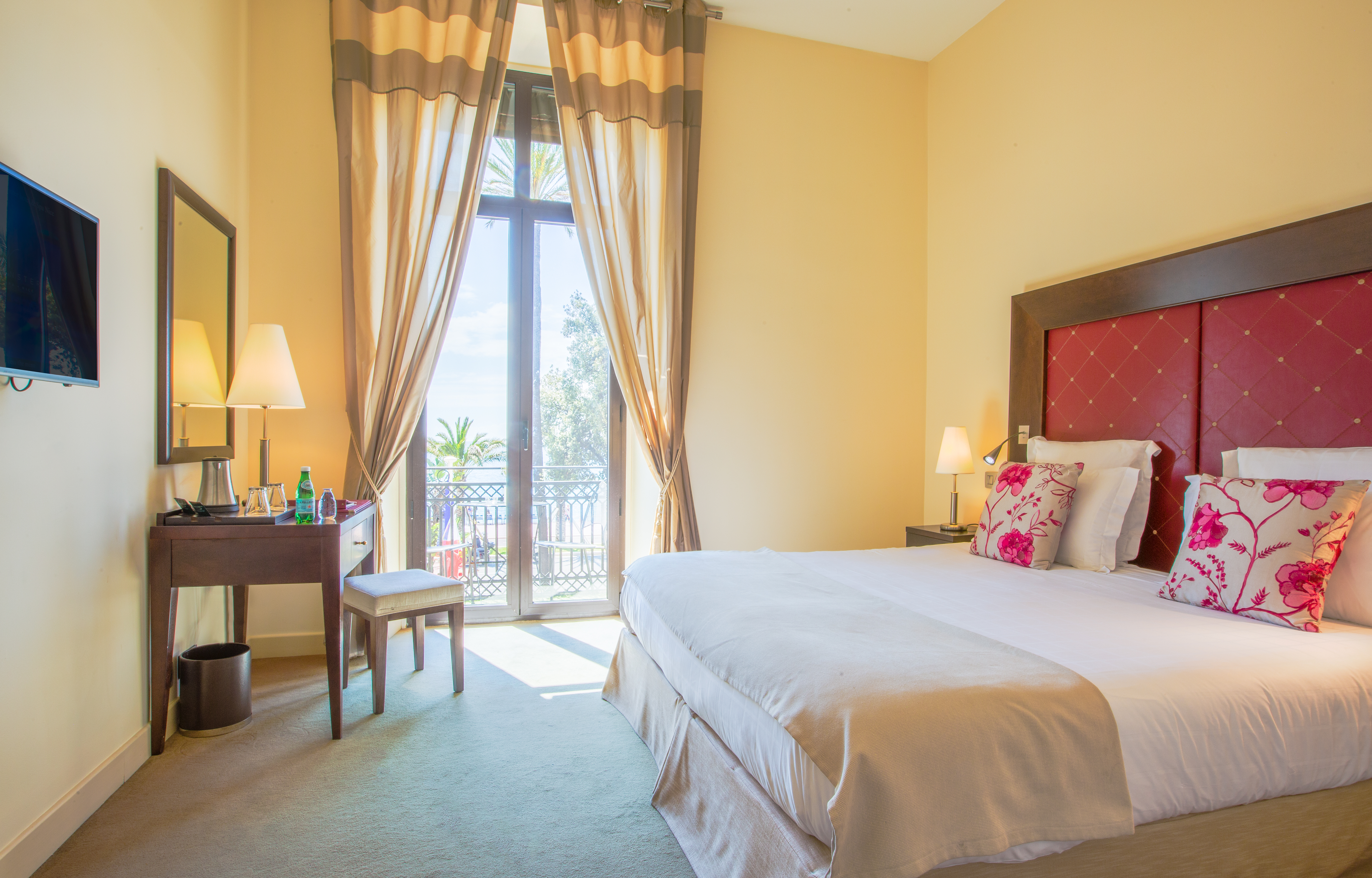 Double Superior with Terrace