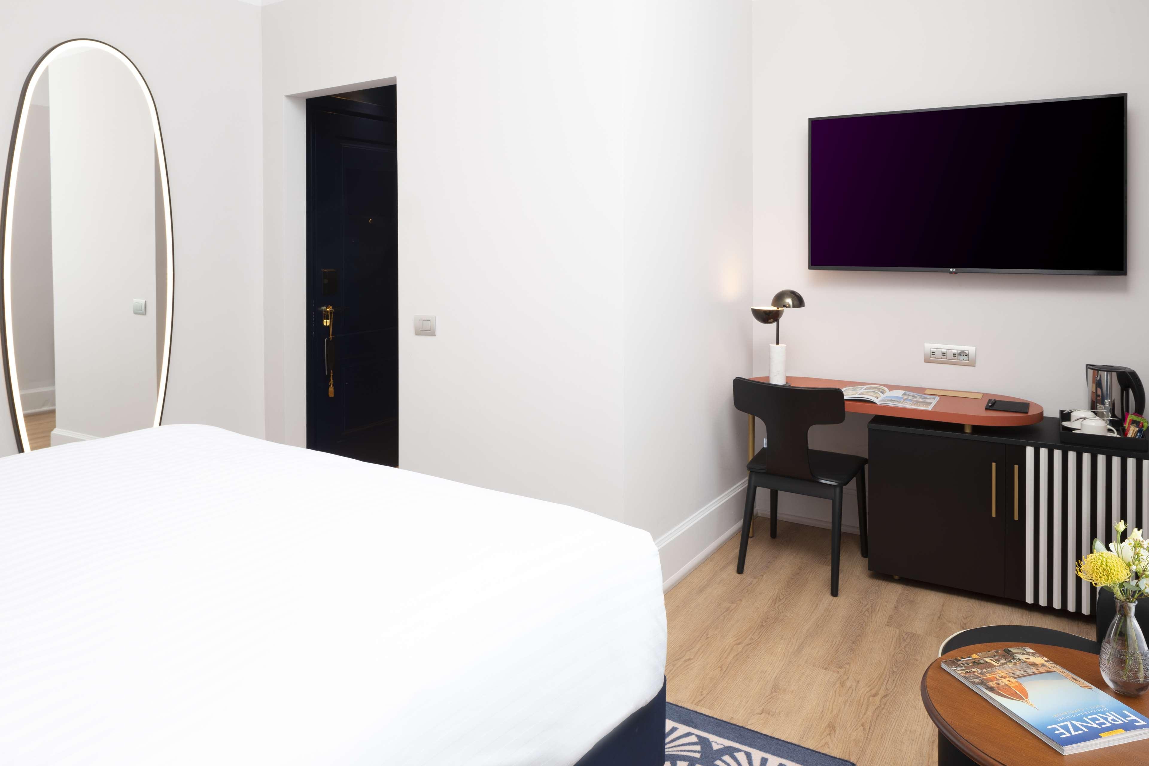 Double or Twin Premium King Bed