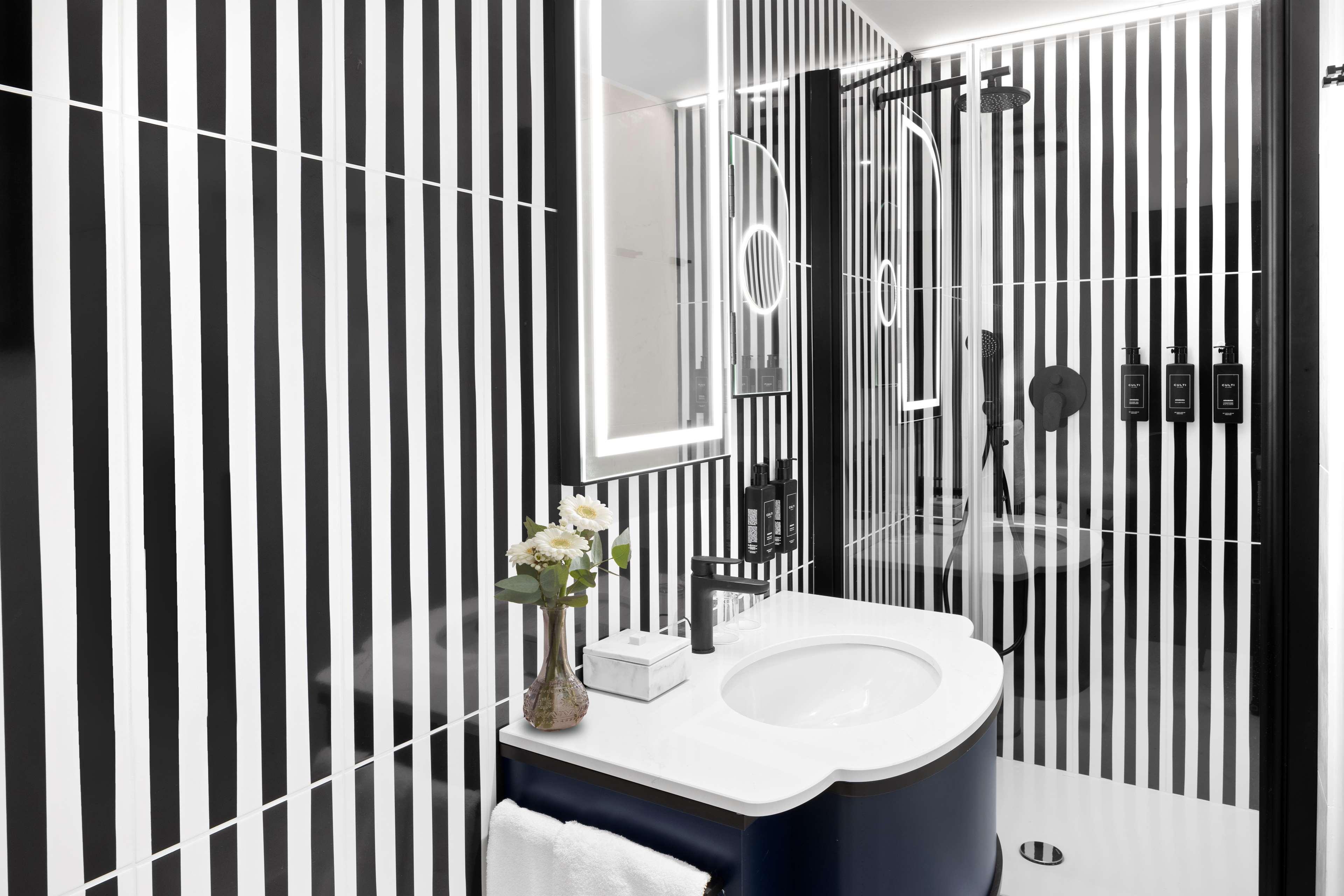 Double or Twin Premium King Bed