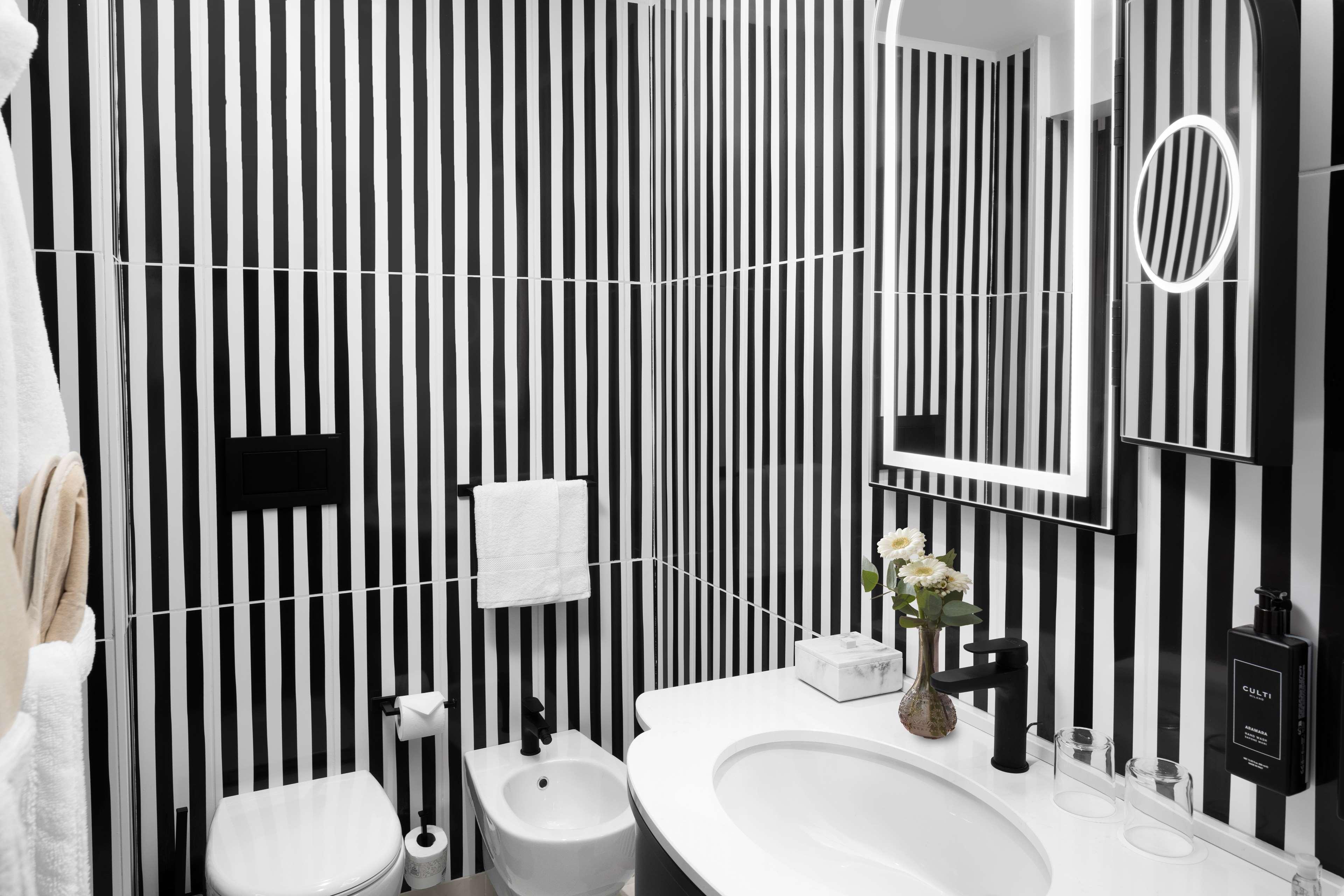 Double or Twin Deluxe