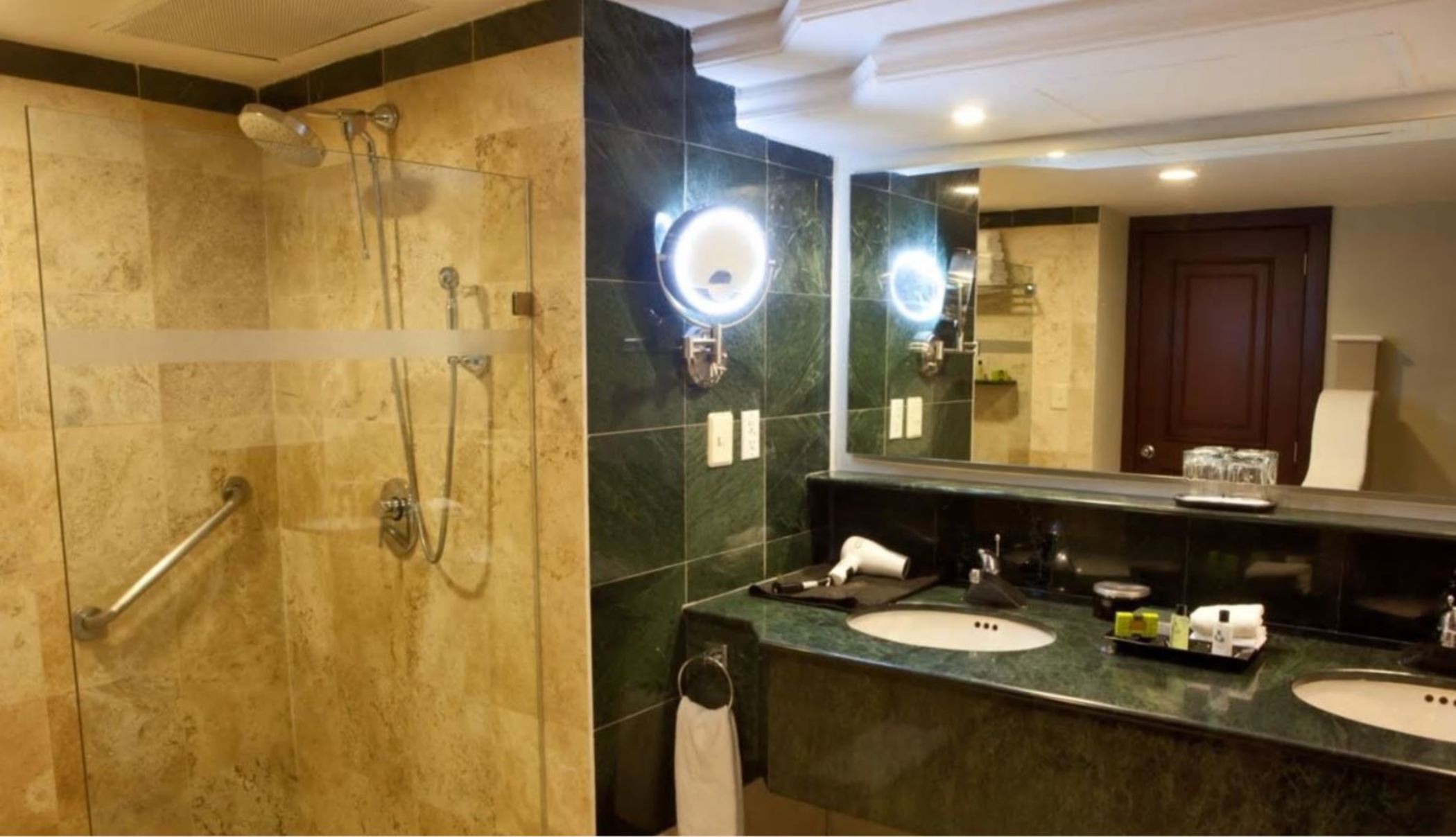 Double King Size Bed