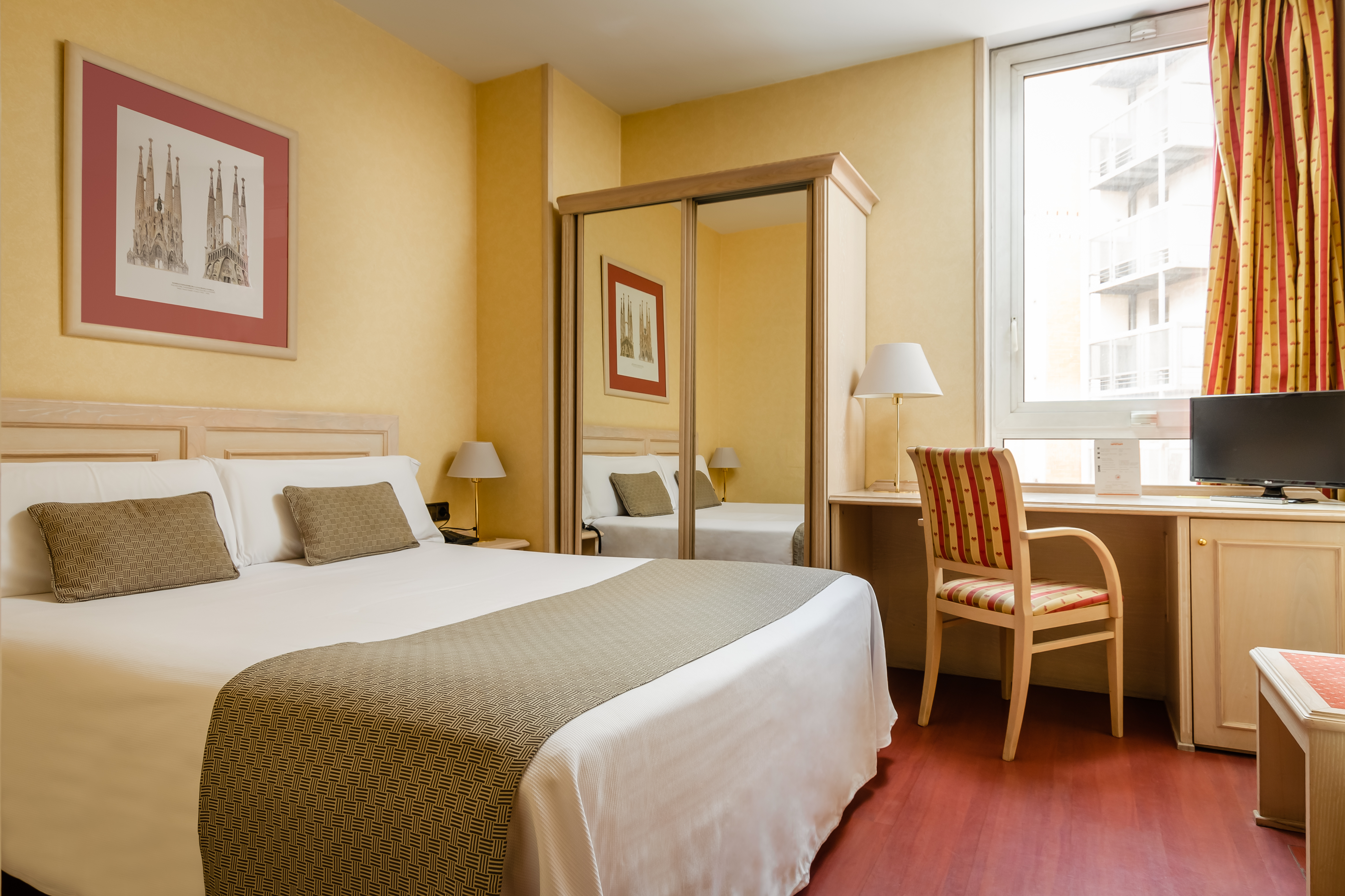 Double Single Economy