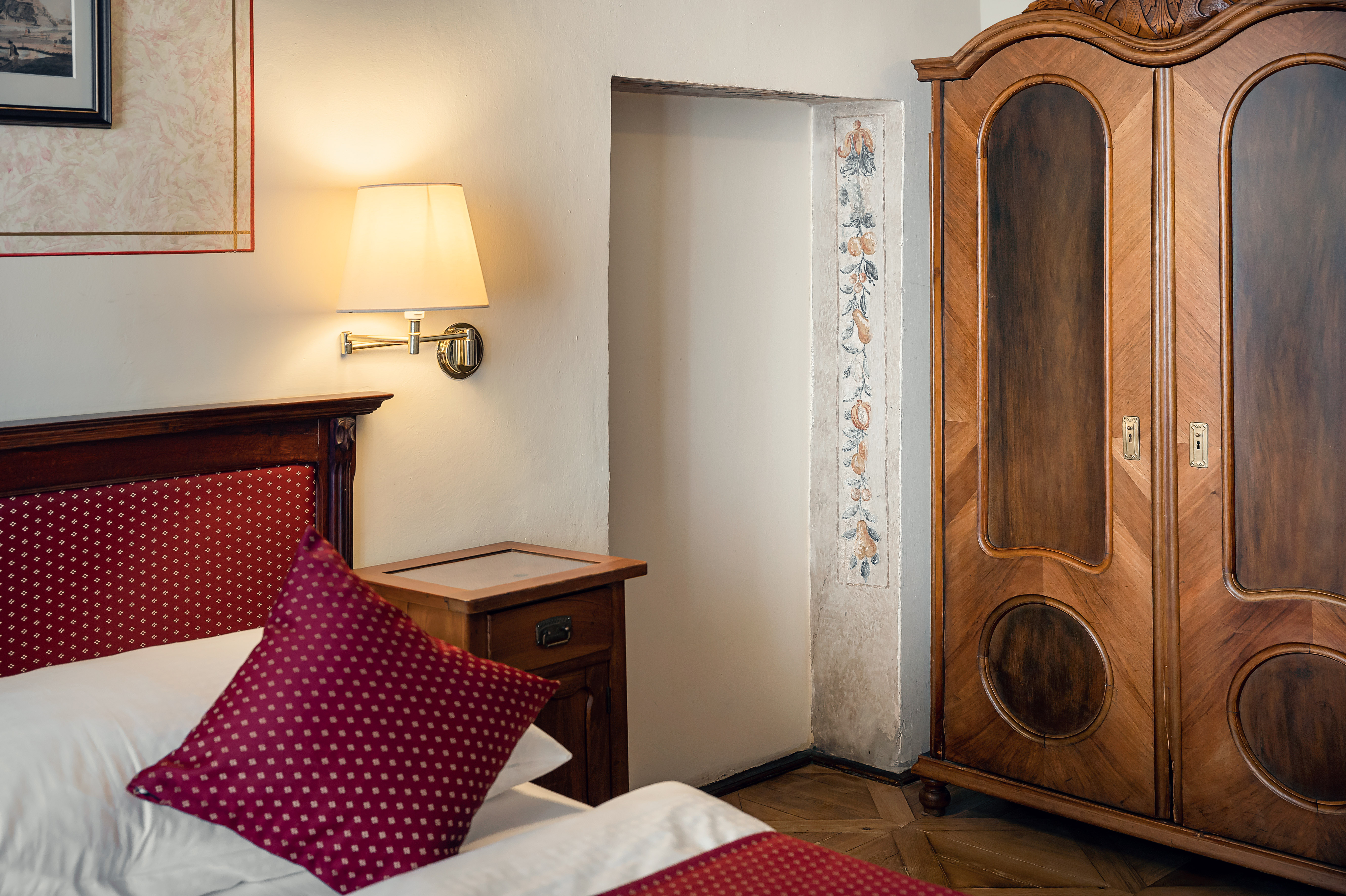 Double or Twin Standard